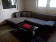 Obývací pokoj Ždrelac, Obývací pokoj v ubytování typu apartment, s klimatizací, domácí mazlíčci povoleni a WiFi.
