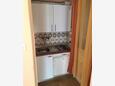 Biograd na Moru, Kuchyně v ubytování typu studio-apartment, WiFi.