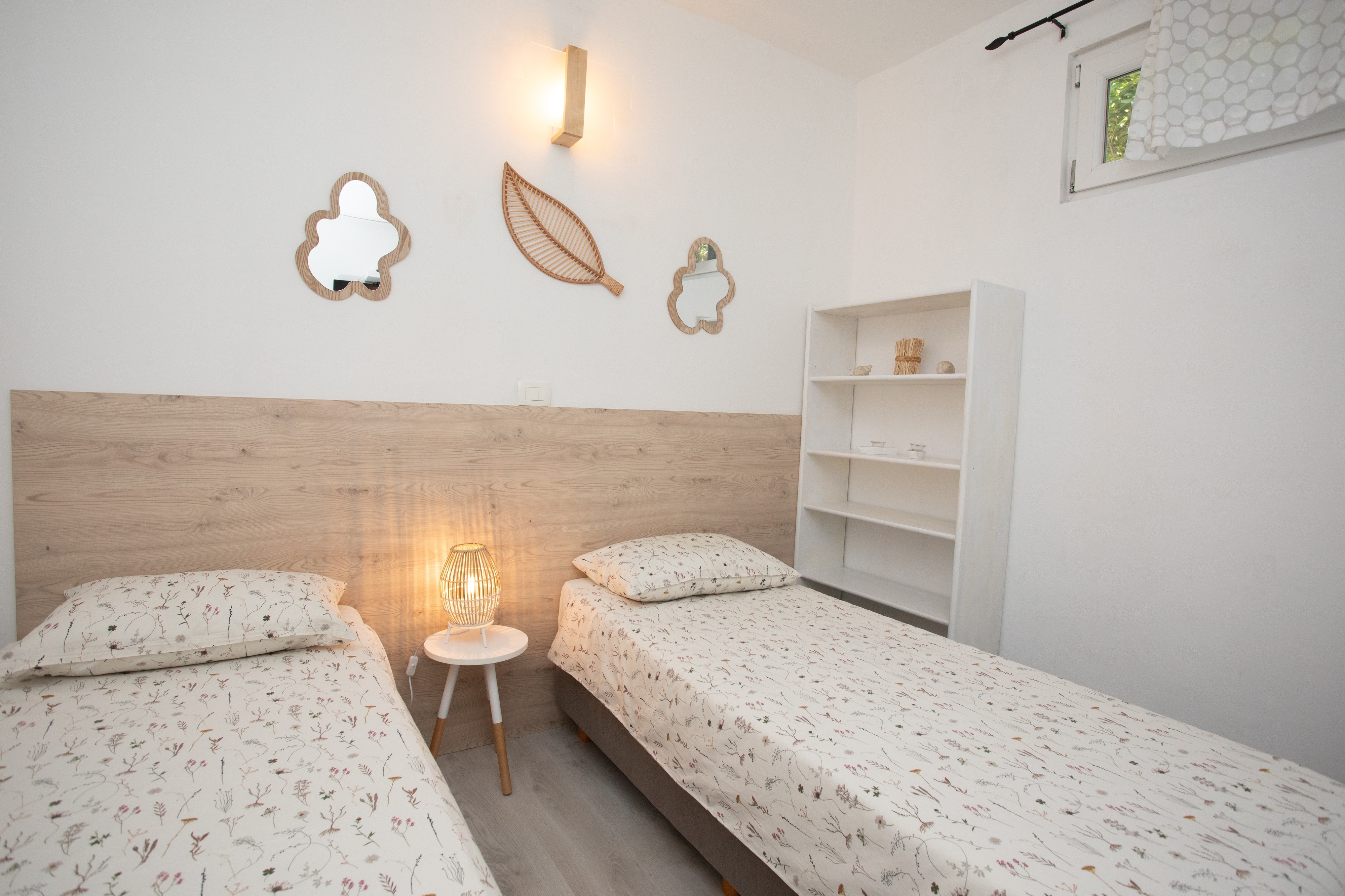 Two bedroom house with terrace Ripenda Verbanci, Labin  K
