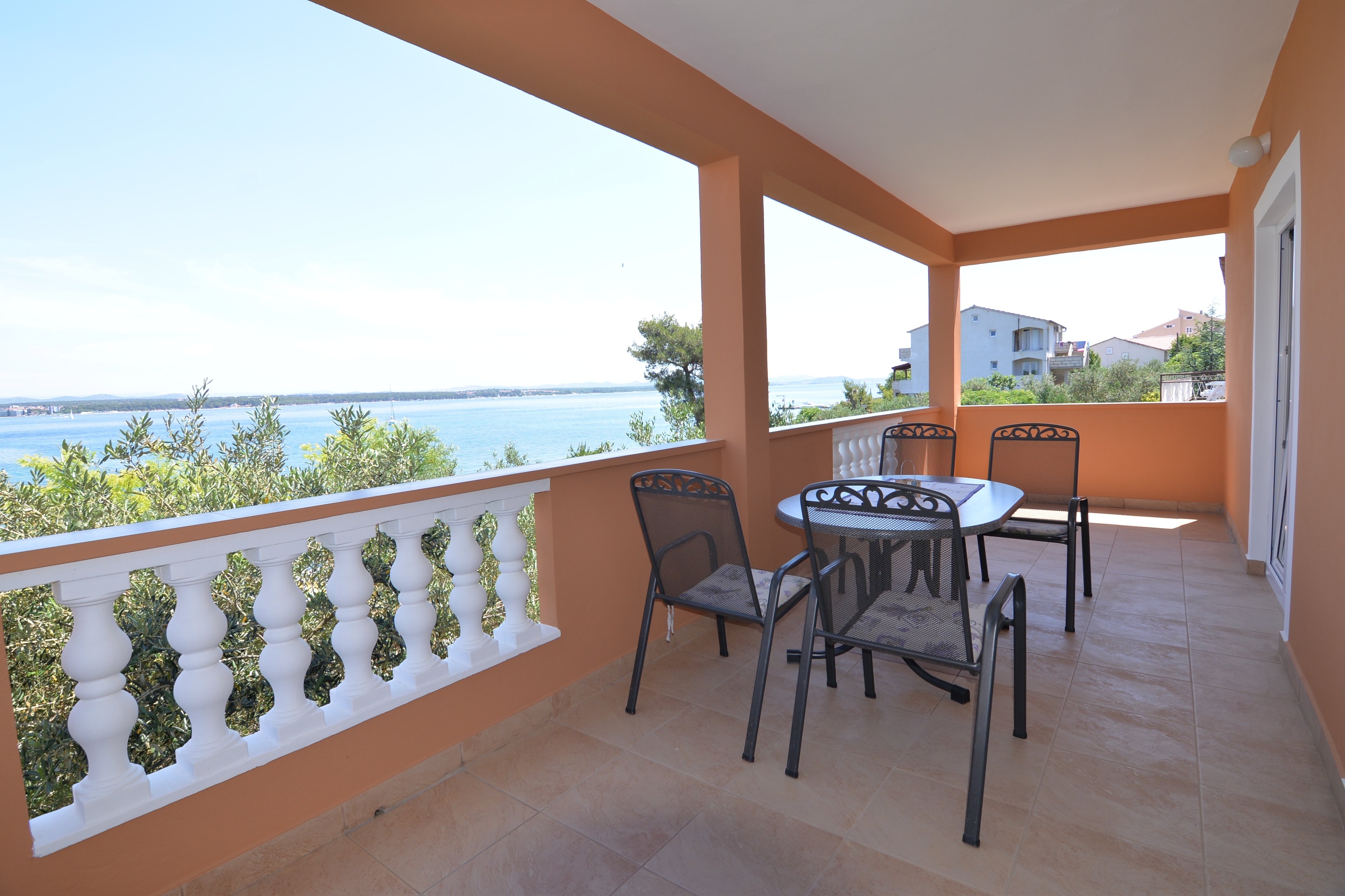Two bedroom apartment near beach Tkon, Pašman  A-a