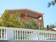 Tkon, Pašman, Property 16589 - Apartments by the sea.