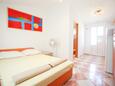 Bedroom Vir, Bedroom in the studio-apartment, WiFi.