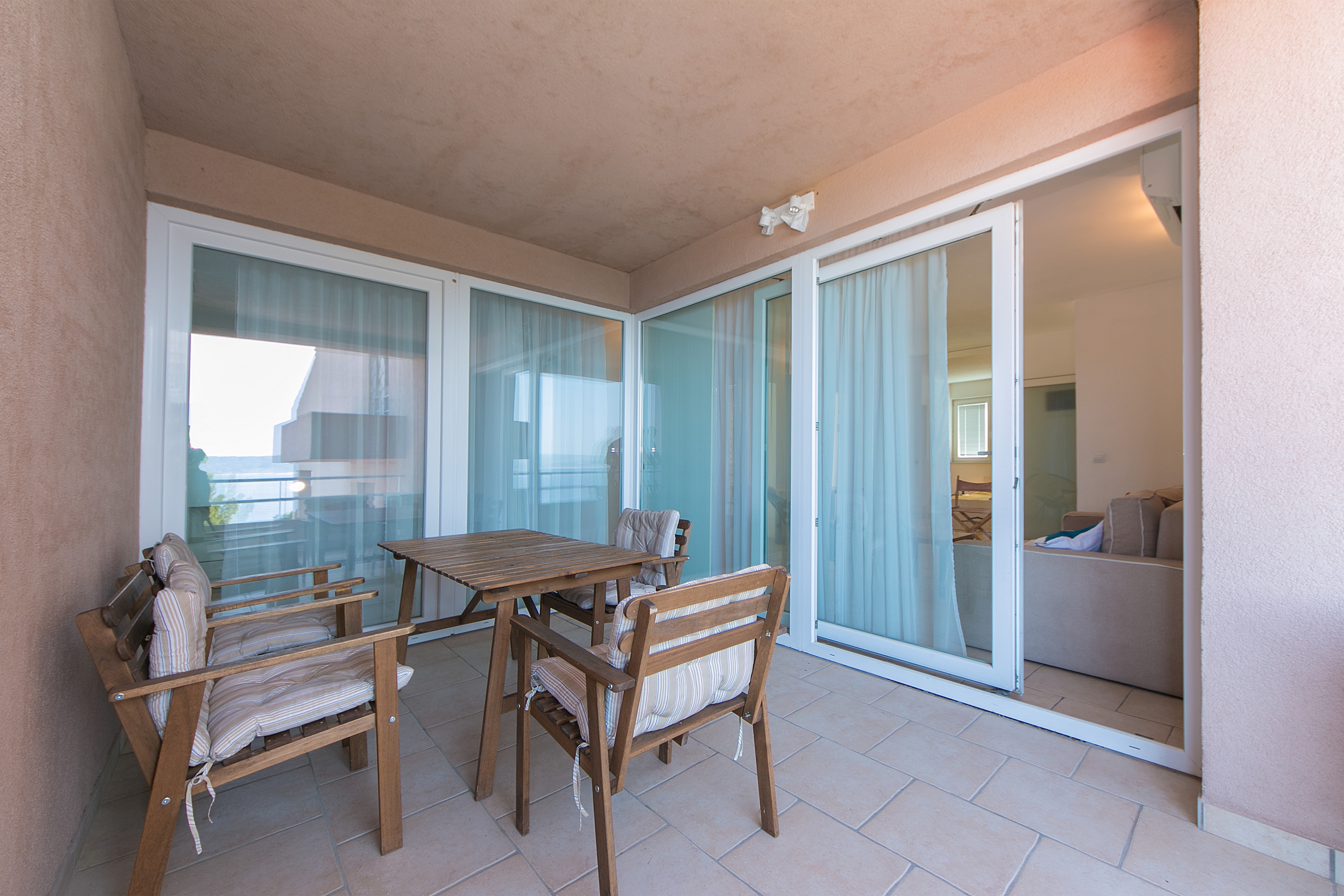 Two bedroom apartment with terrace and sea view Brela, Makarska  A-c