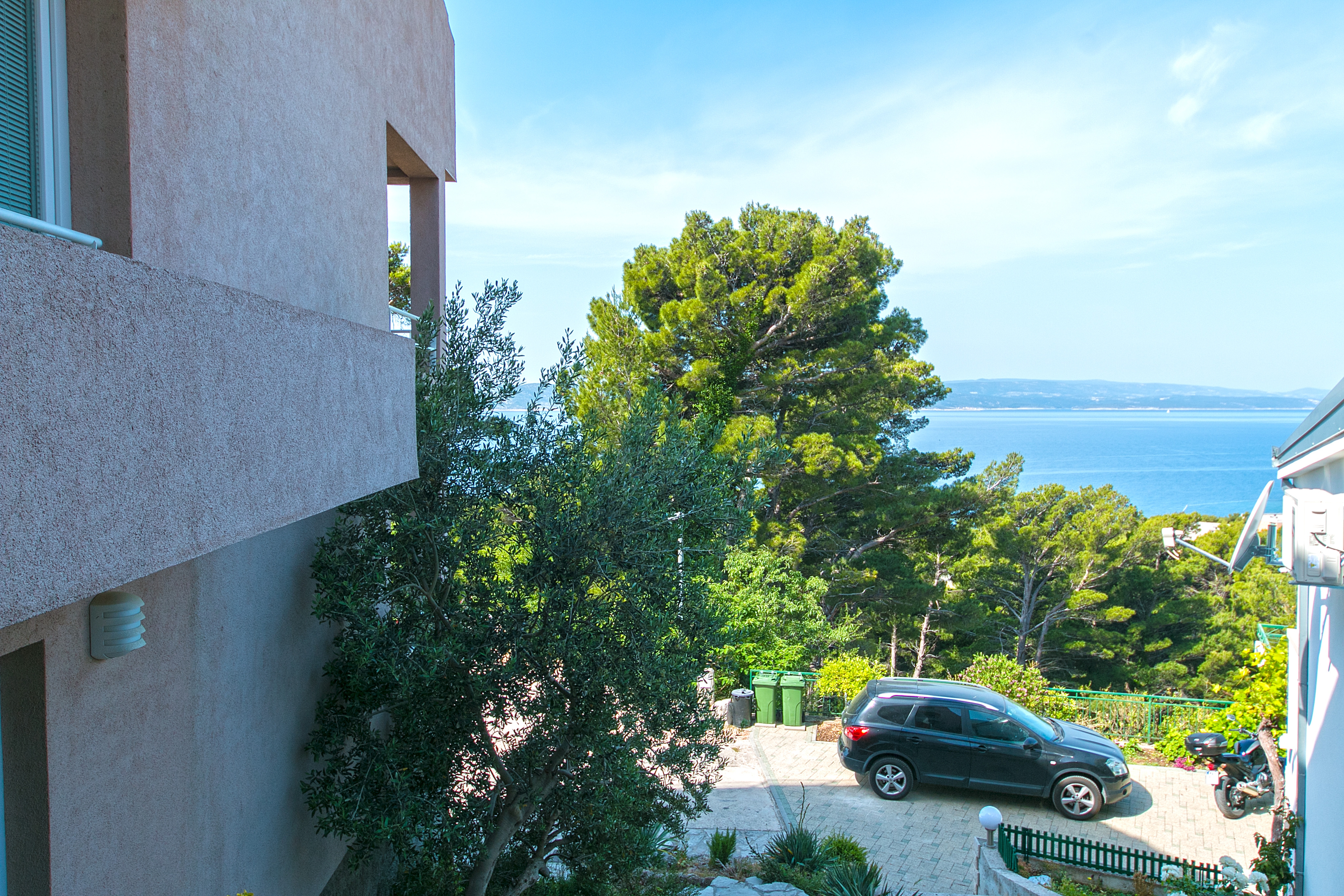 Studio flat with balcony and sea view Brela, Makarska  AS-a