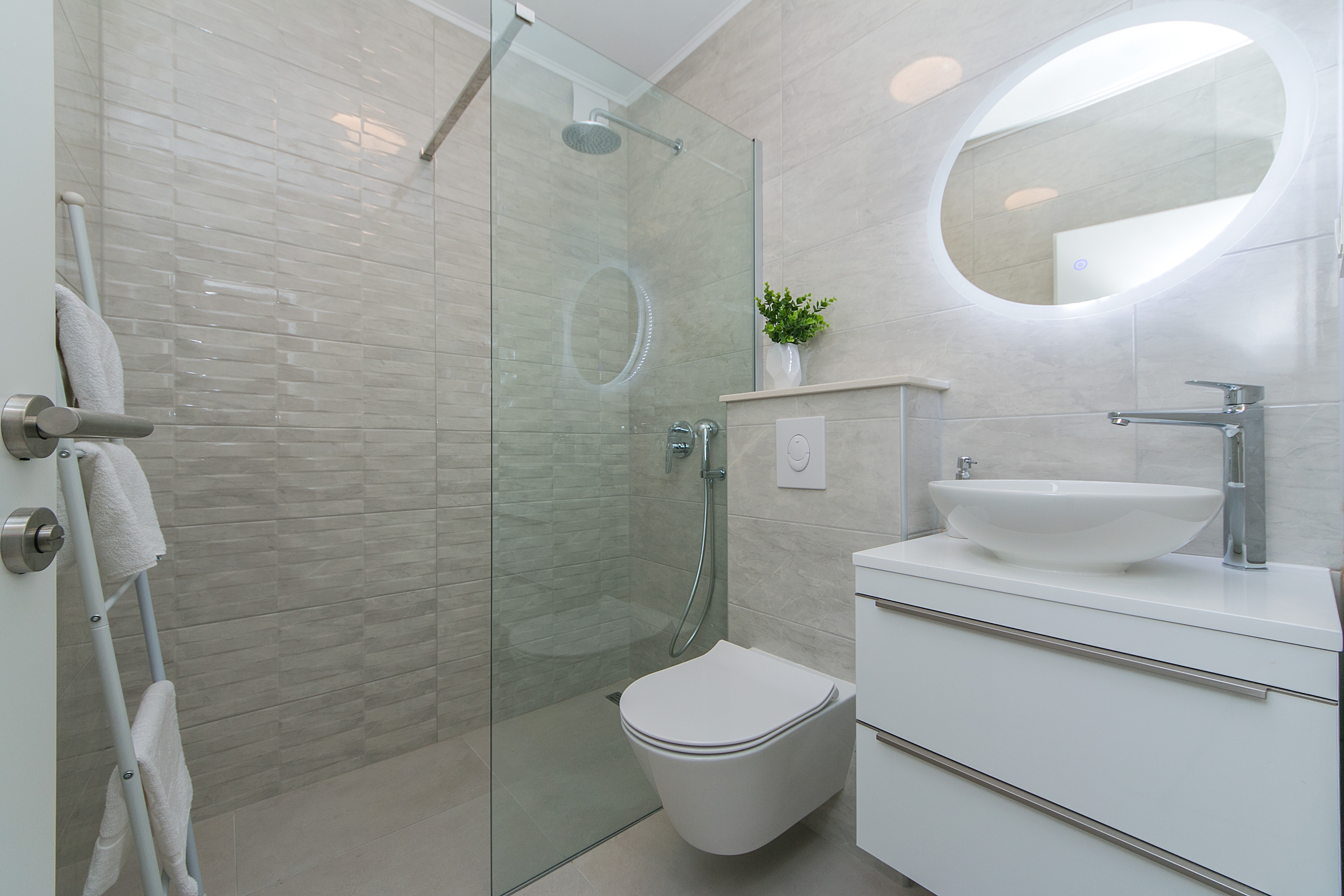 Two bedroom apartment with terrace and sea view Brela, Makarska  A-a