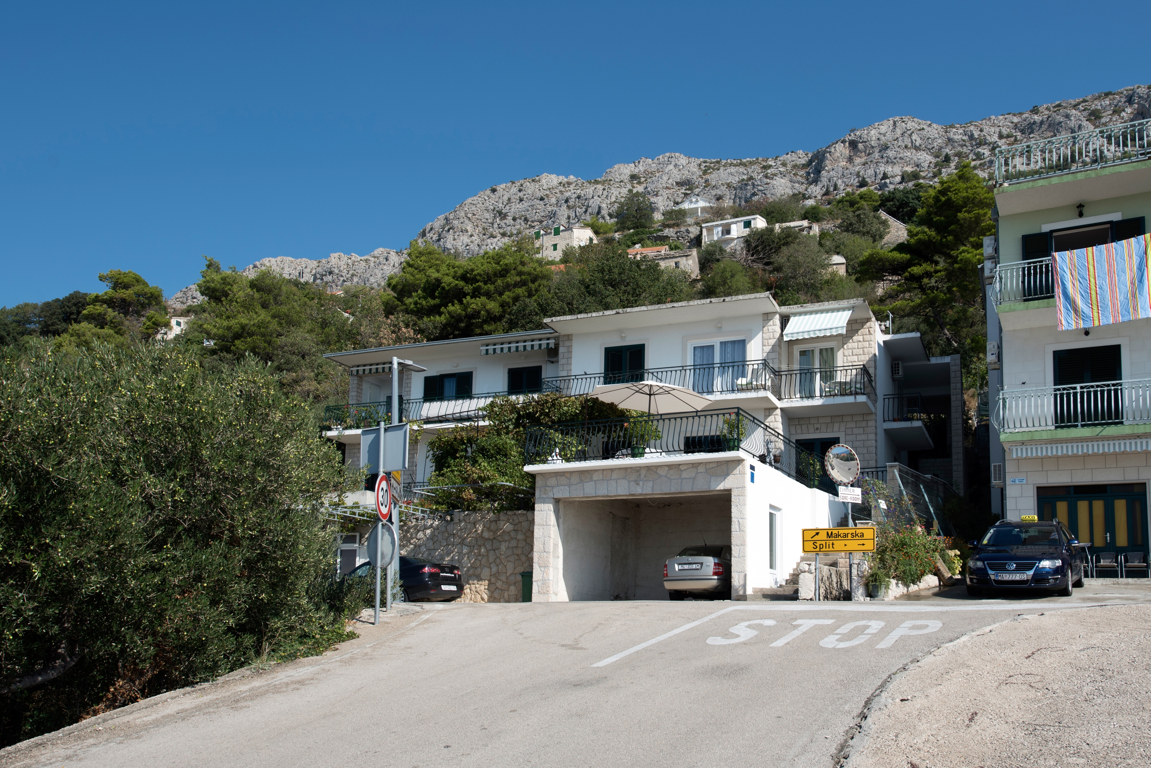 Two bedroom apartment with balcony and sea view Brela (Makarska) (A-16603-b)