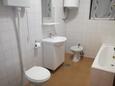 Ванная комната Stanići, Ванная комната в размещении типа apartment, WiFi.