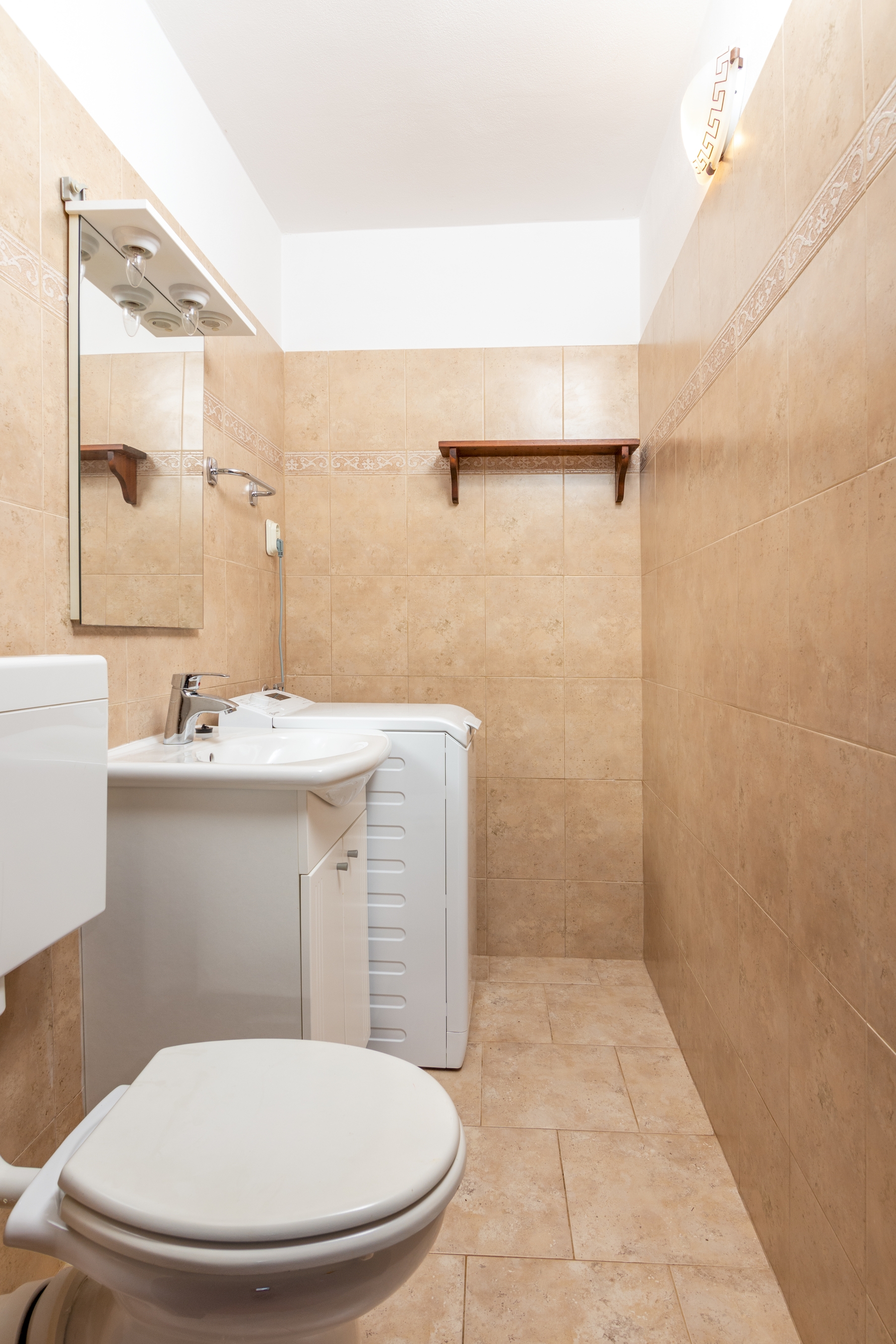 Two bedroom house with terrace Valtura, Pula  K