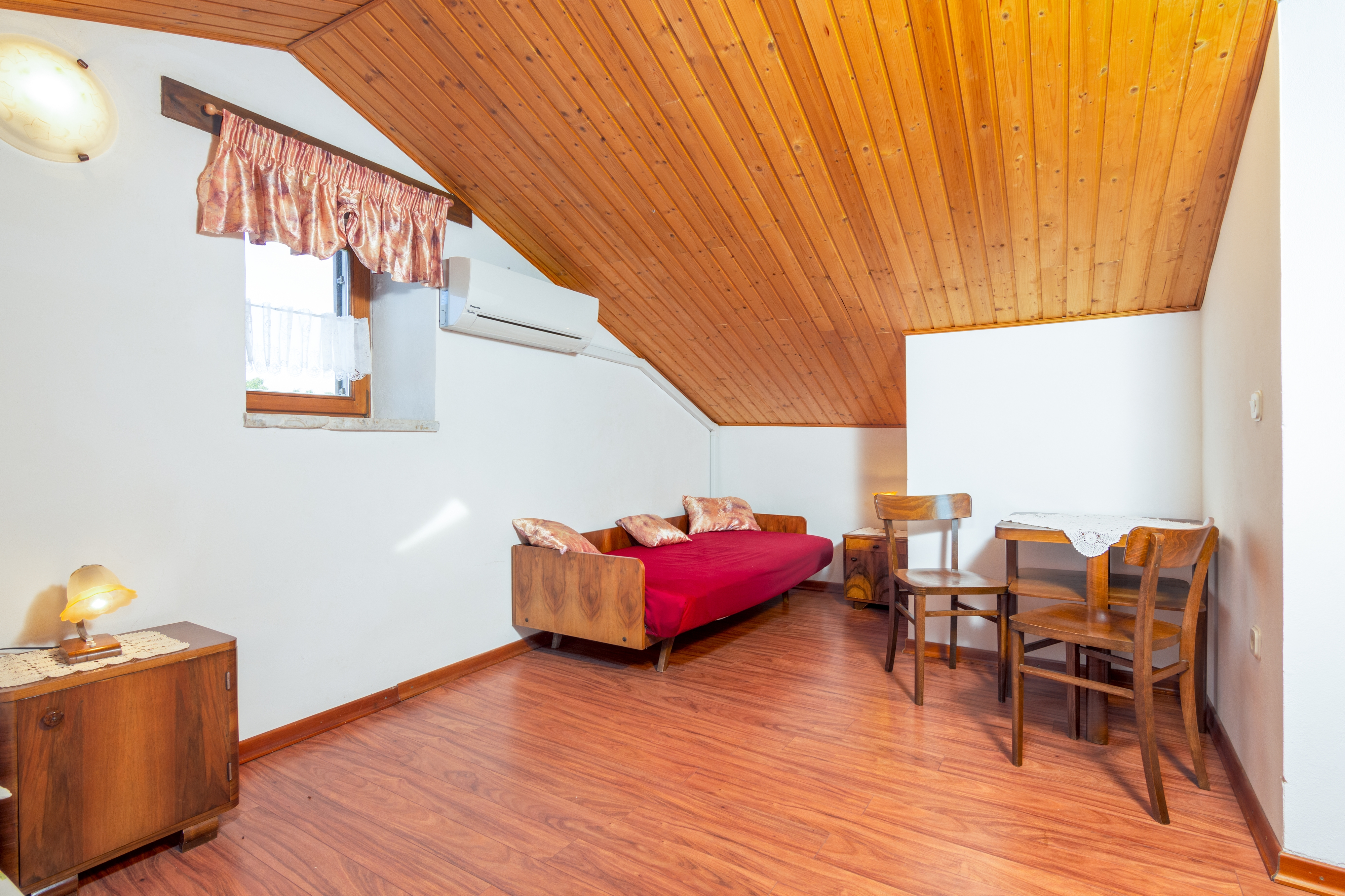Two bedroom house with terrace Valtura, Pula  K