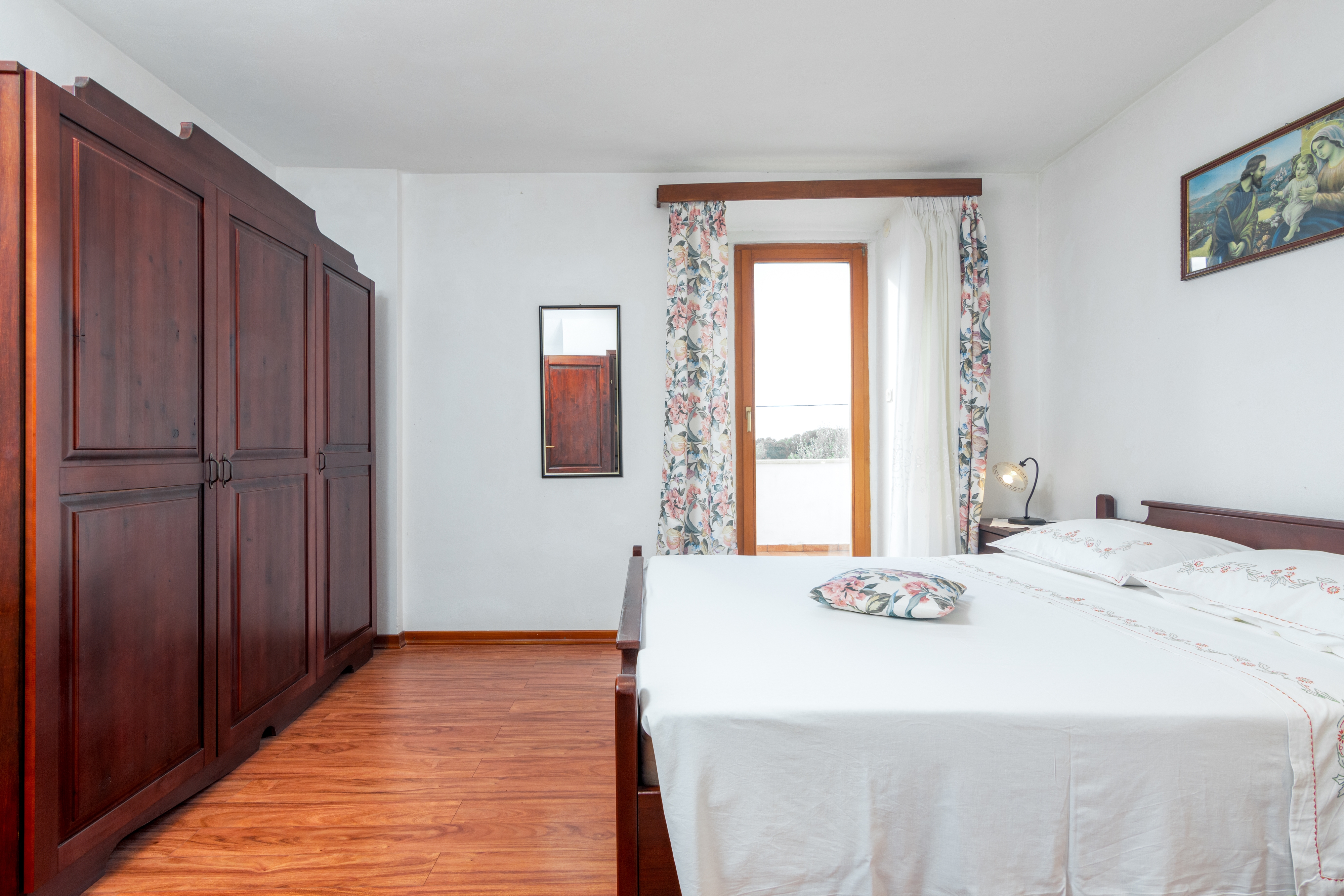 Two bedroom house with terrace Valtura, Pula  K