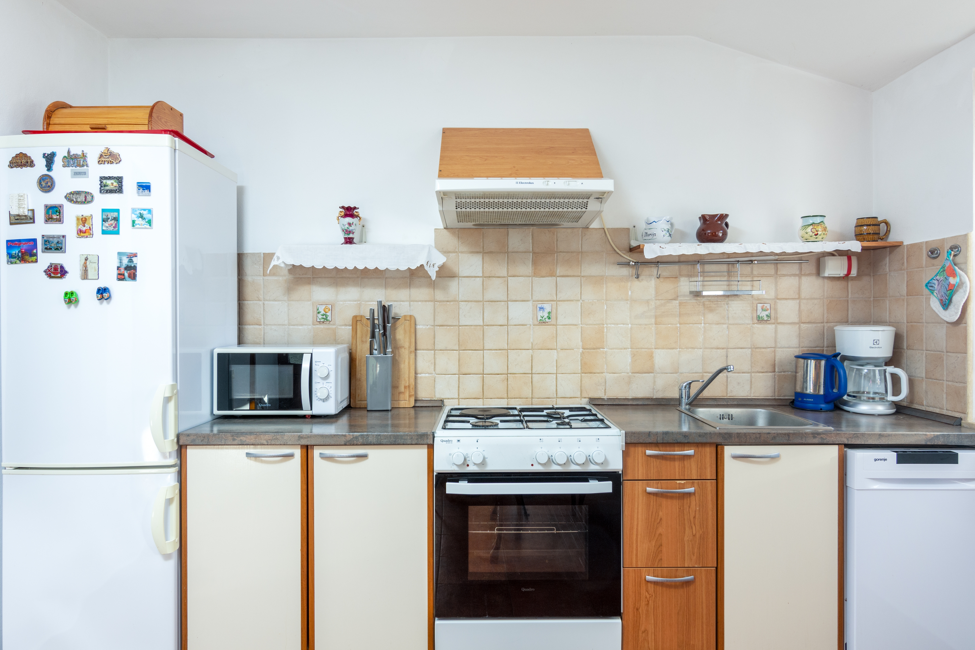 Two bedroom house with terrace Valtura, Pula  K