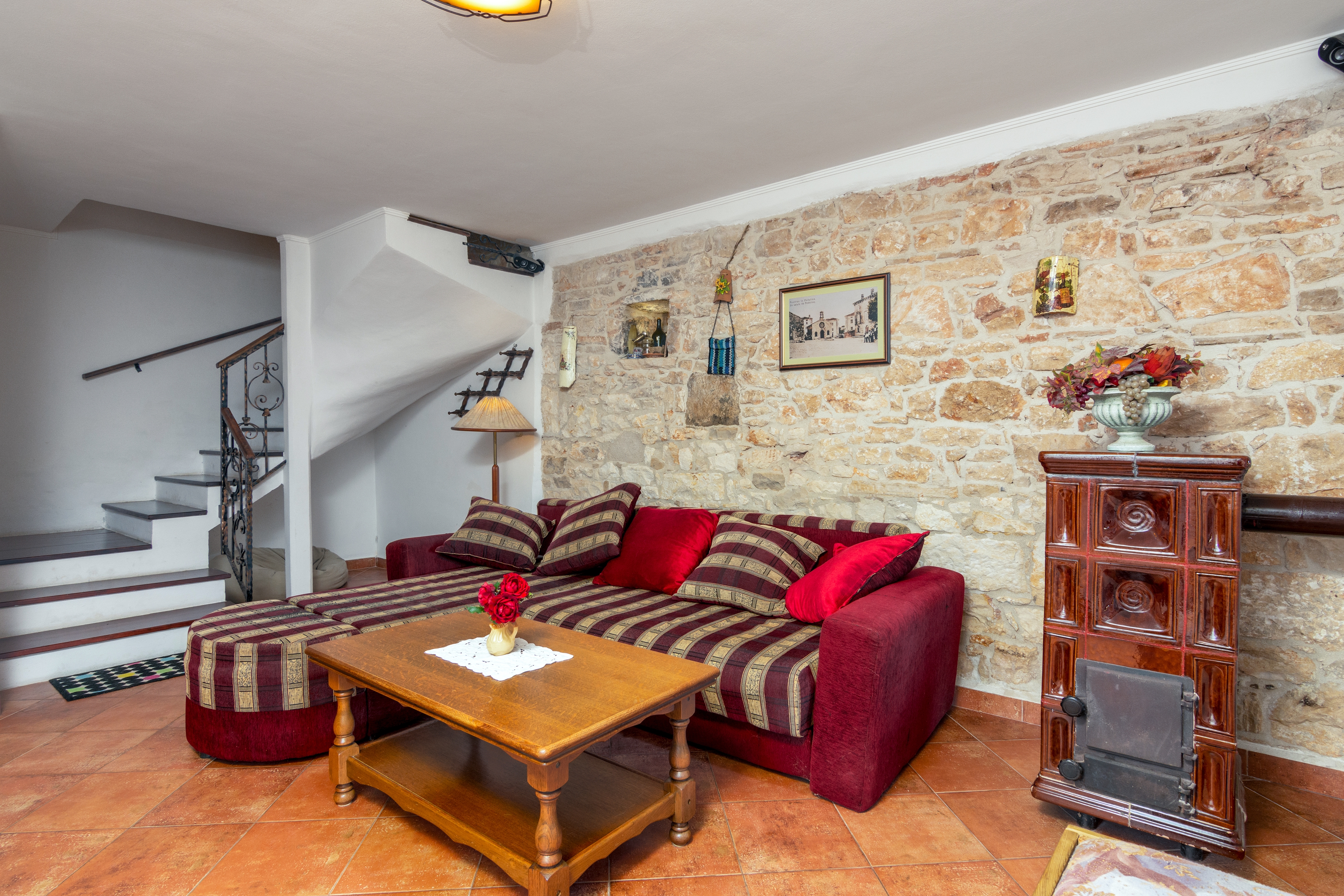 Two bedroom house with terrace Valtura, Pula  K
