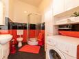 Salle de bain 1 Kaštel Stari, Salle de bain 1 dans l’hébergement en type house, WiFi.