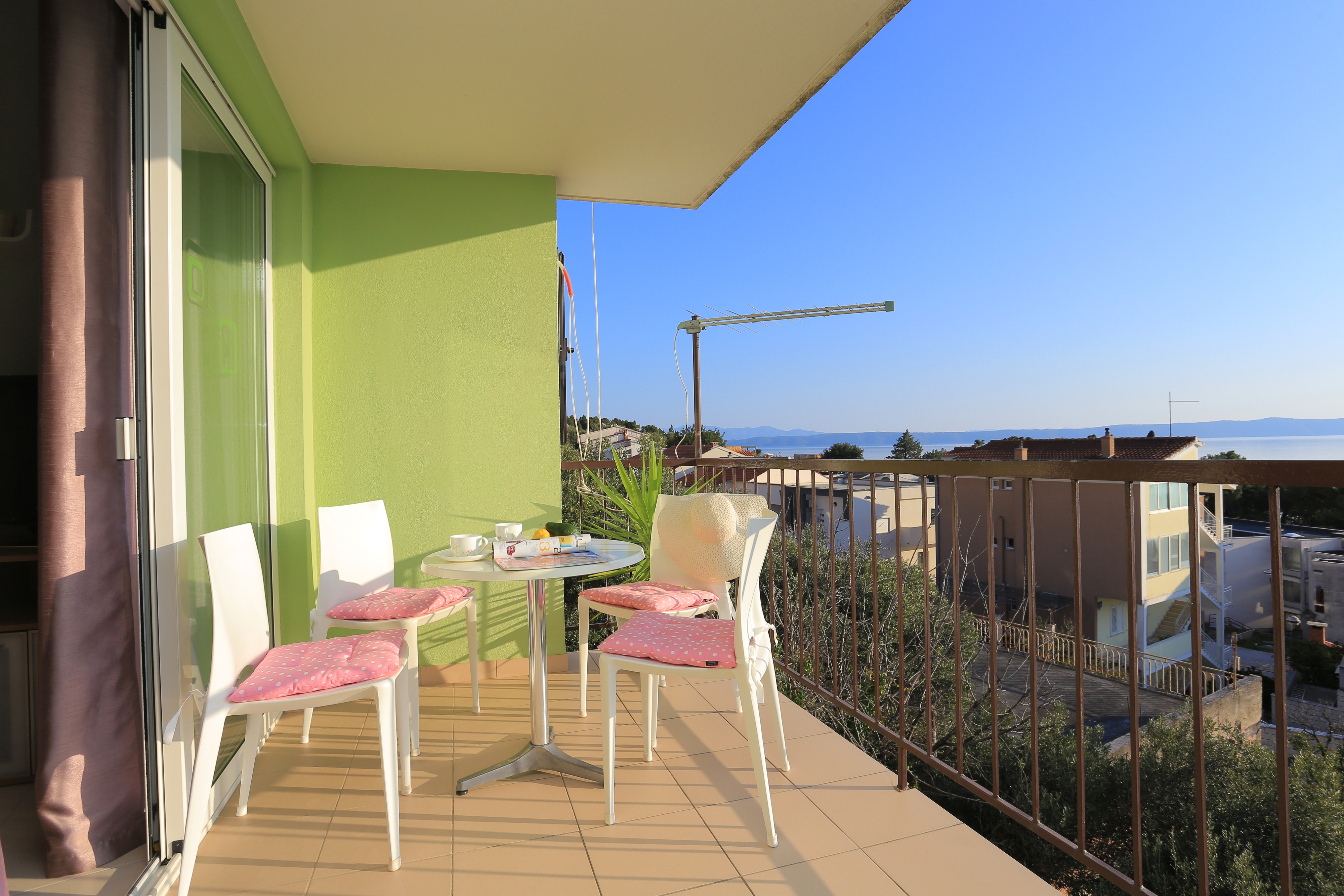 Two bedroom apartment with terrace and sea view Podgora, Makarska  A-a