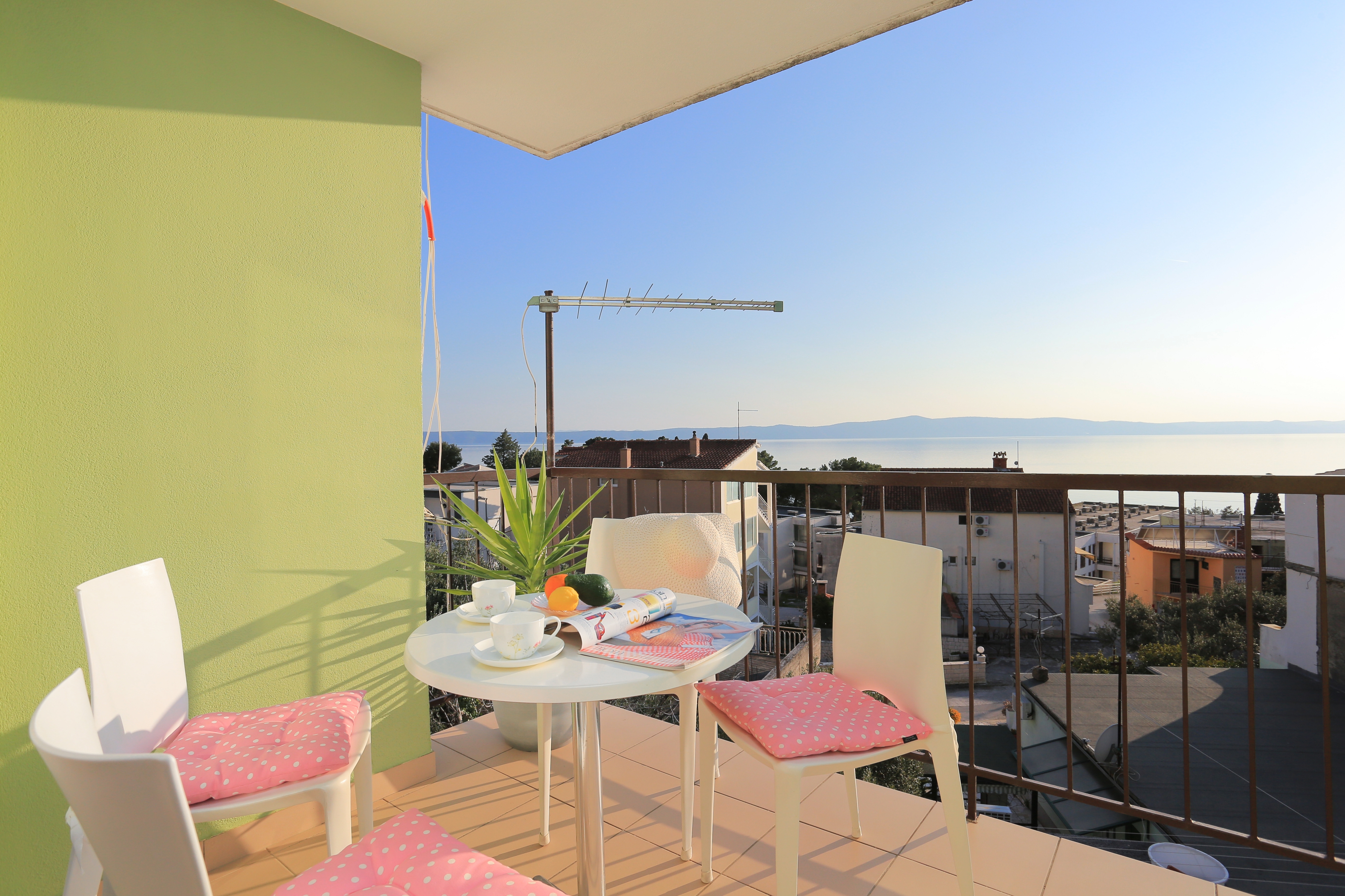 Two bedroom apartment with terrace and sea view Podgora, Makarska  A-a