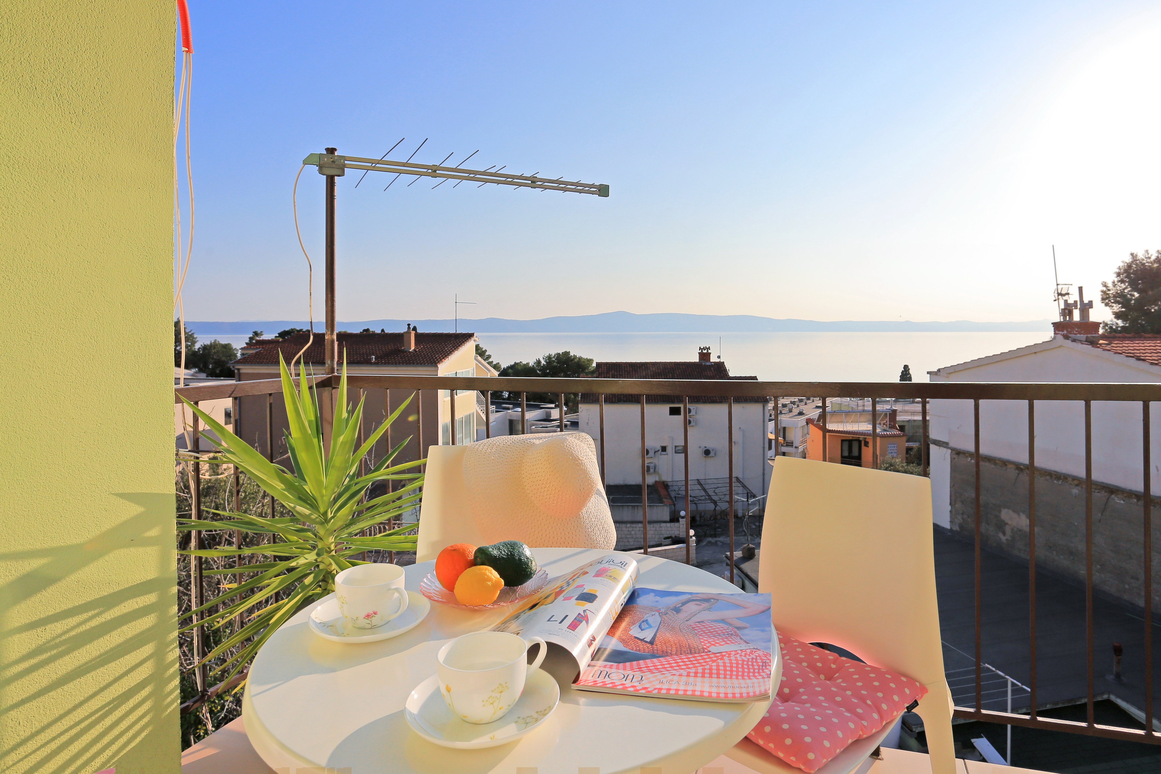 Two bedroom apartment with terrace and sea view Podgora, Makarska  A-a