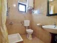 Koupelna 2 Banjol, Koupelna 2 v ubytování typu apartment, WiFi.