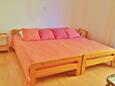 Ložnice 2 Banjol, Ložnice 2 v ubytování typu apartment, WiFi.