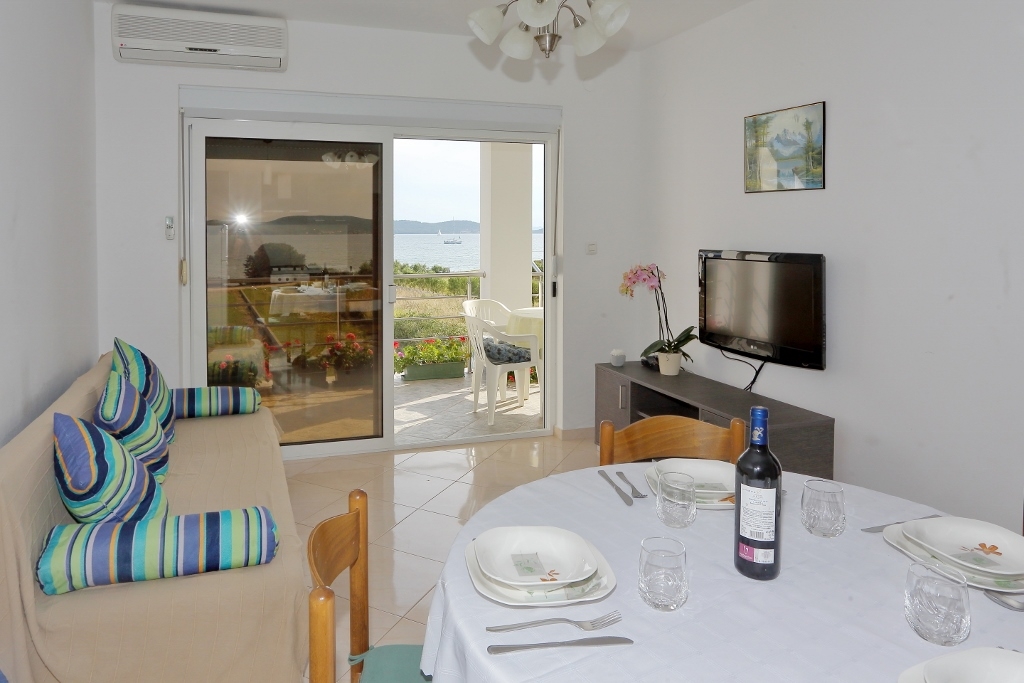 Two bedroom apartment with terrace and sea view Sukošan, Zadar (A-16646-b) Two bedroom apartment with terrace and sea view Sukošan, Zadar (A-16646-b)