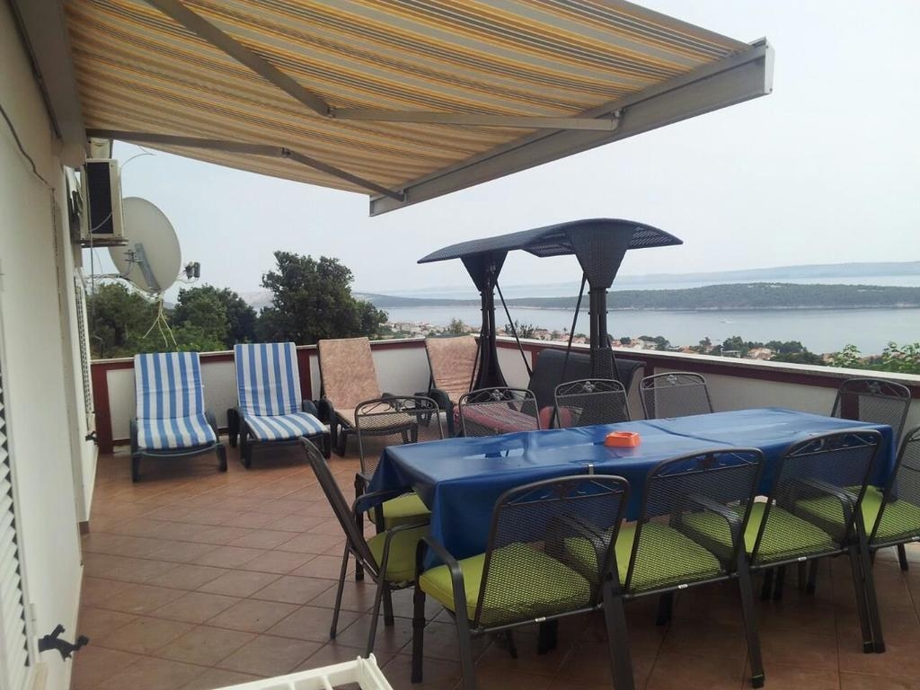 Three bedroom apartment with terrace and sea view Banjol, Rab (A-16647-a) Three bedroom apartment with terrace and sea view Banjol, Rab (A-16647-a)