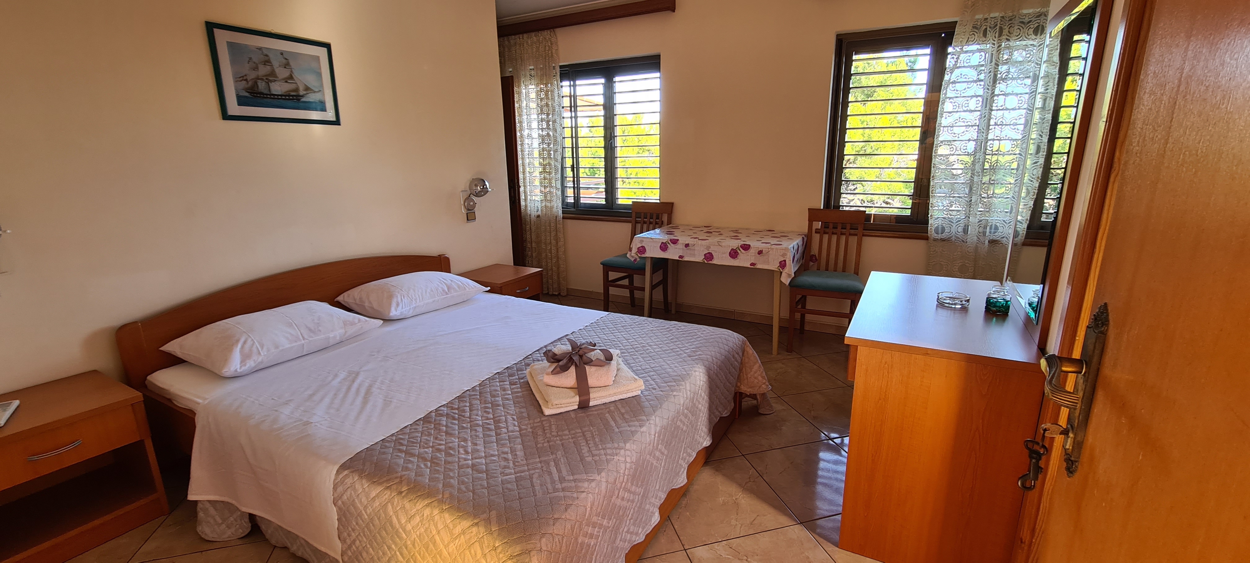 Two bedroom apartment near beach Orebić, Pelješac (A-16648-b) Two bedroom apartment near beach Orebić, Pelješac (A-16648-b)