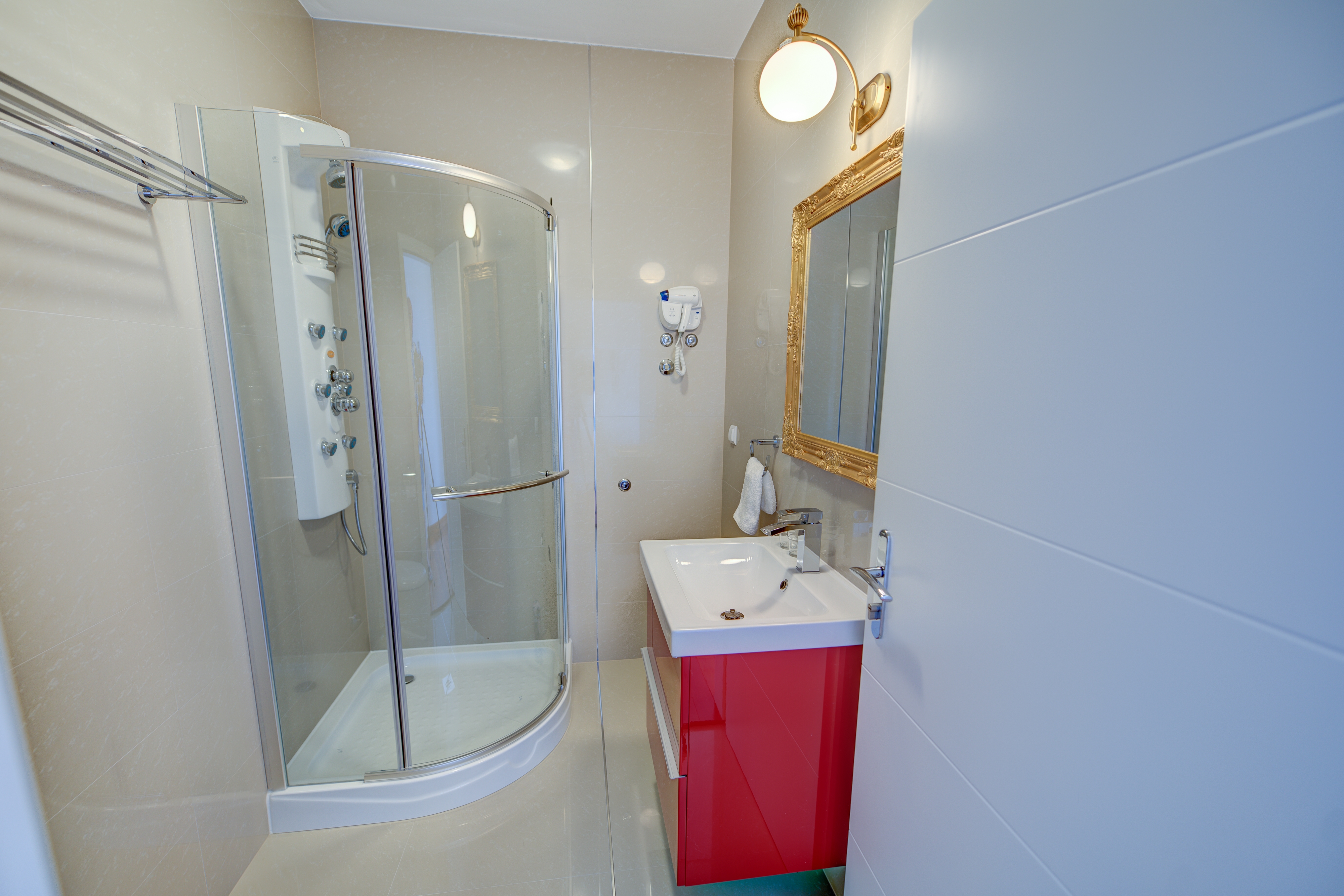 Two bedroom apartment with terrace and sea view Murter  A-b
