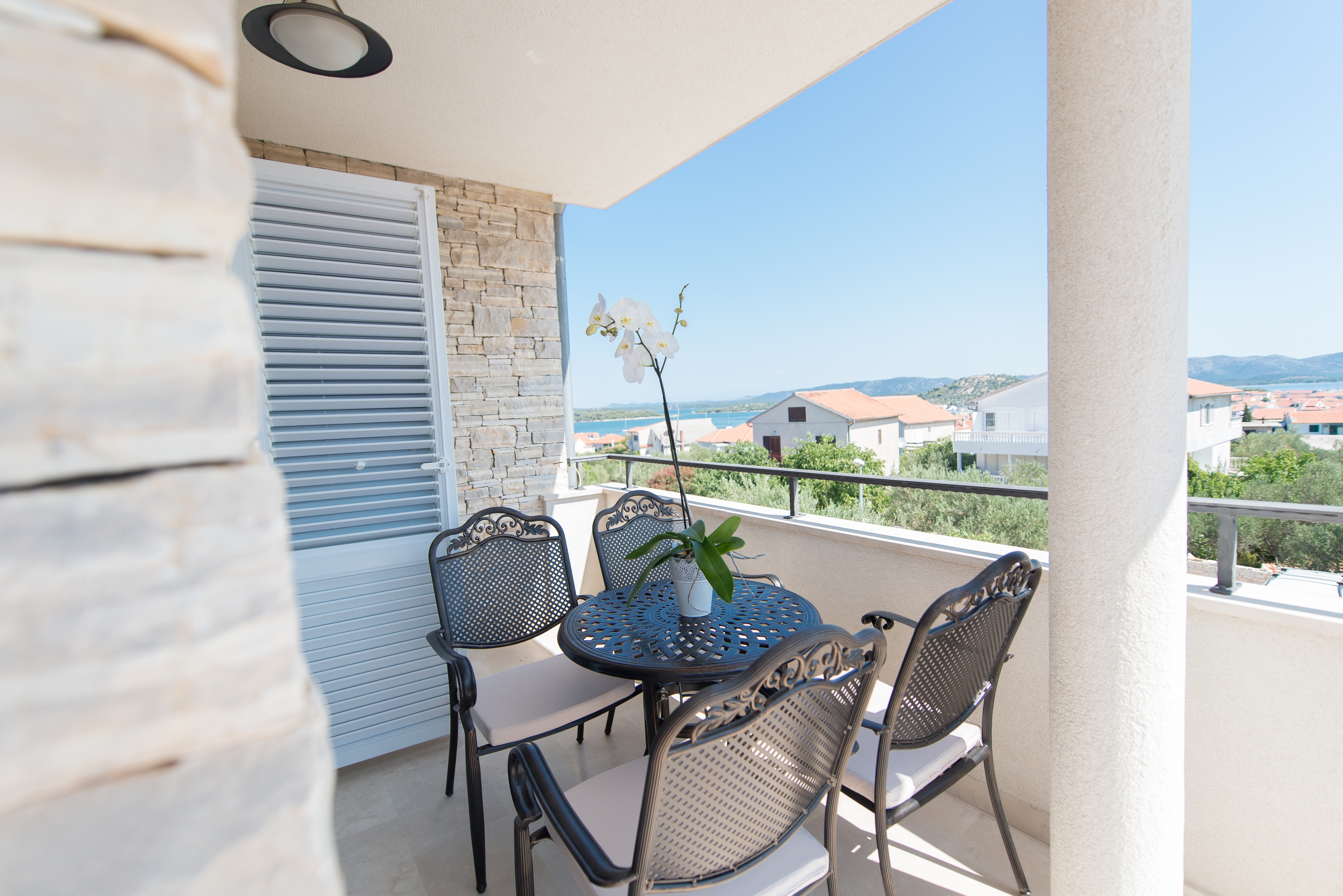 Two bedroom apartment with terrace and sea view Murter (A-16655-b) Two bedroom apartment with terrace and sea view Murter (A-16655-b)