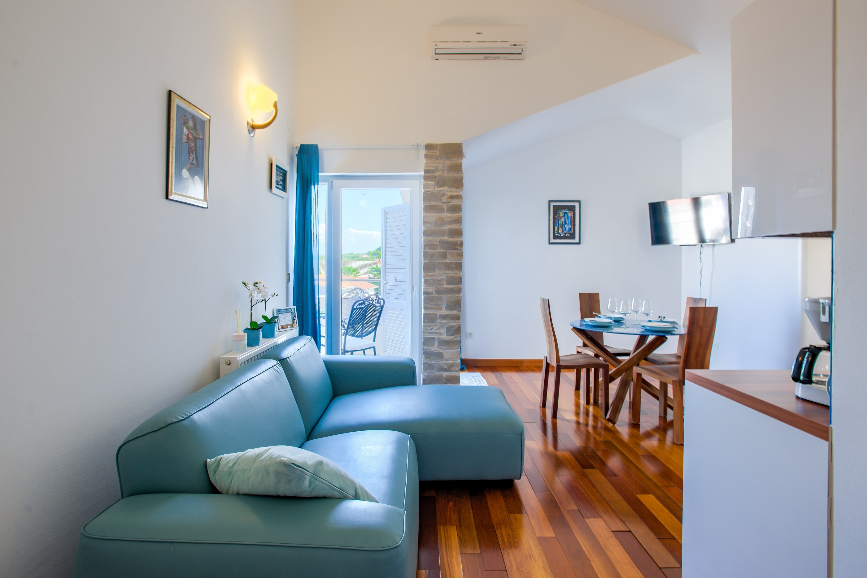 Two bedroom apartment with terrace and sea view Murter (A-16655-d) Two bedroom apartment with terrace and sea view Murter (A-16655-d)