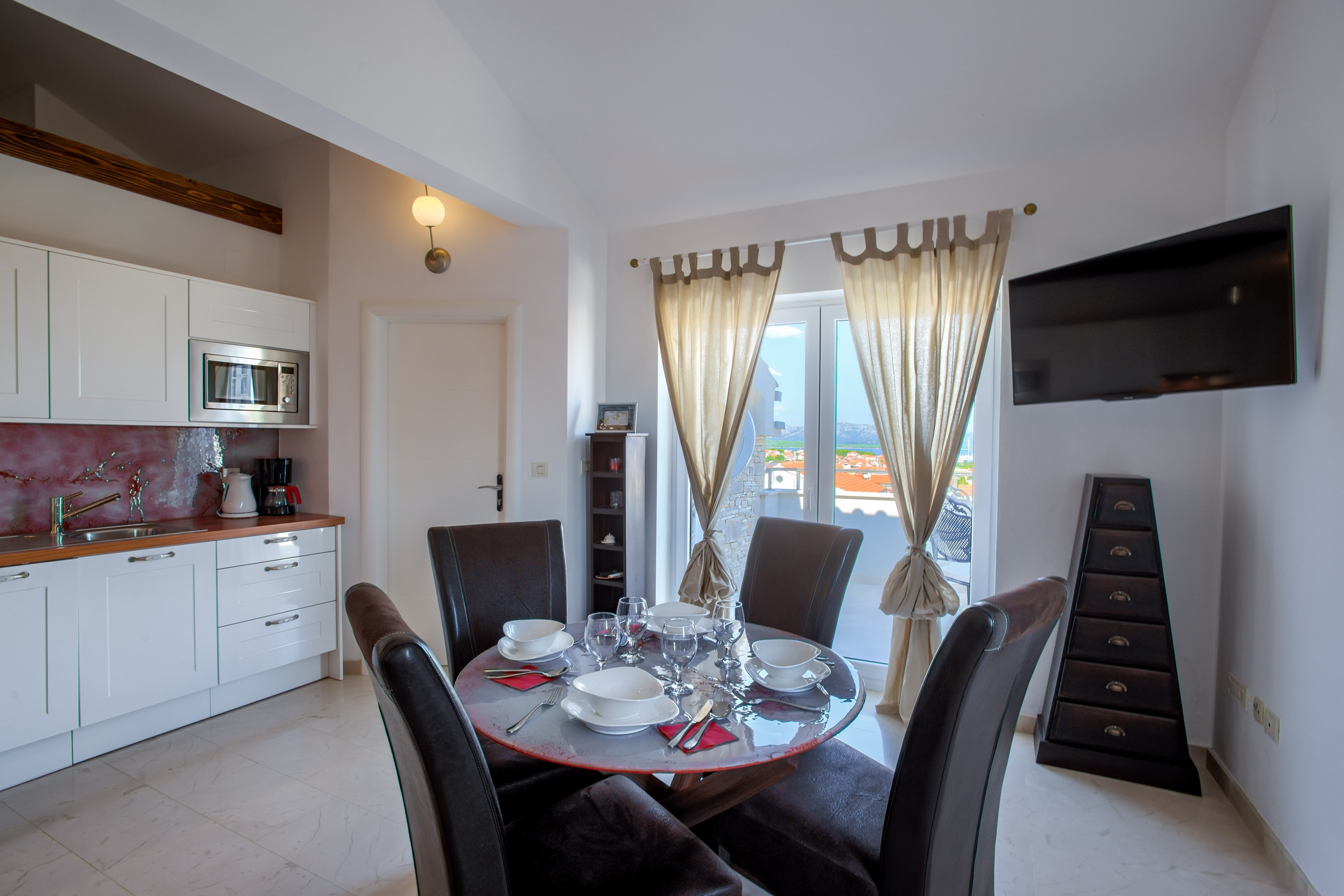 One bedroom apartment with terrace and sea view Murter (A-16655-e) One bedroom apartment with terrace and sea view Murter (A-16655-e)