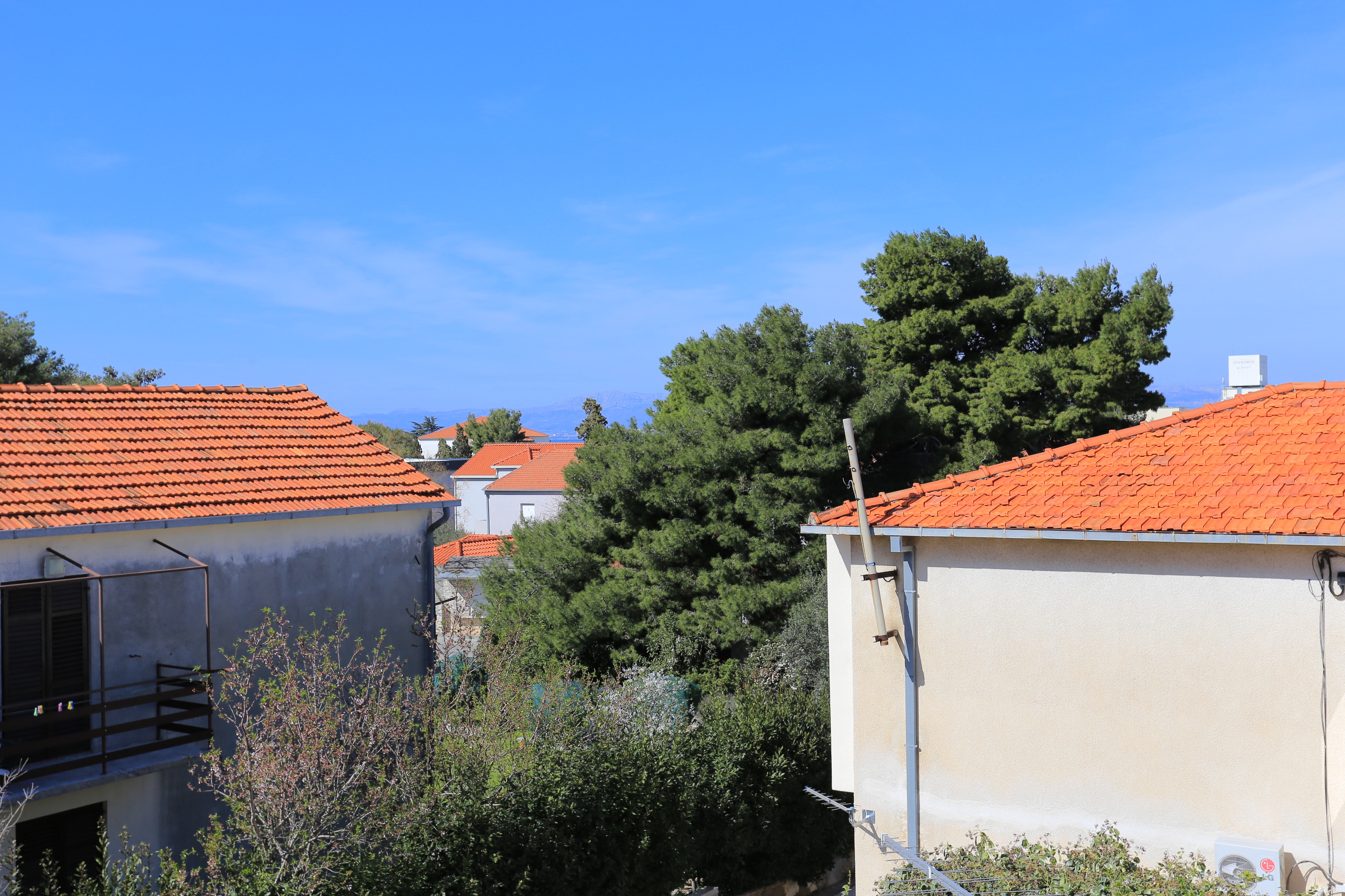 Two bedroom apartment with balcony and sea view Supetar, Brač  A-b