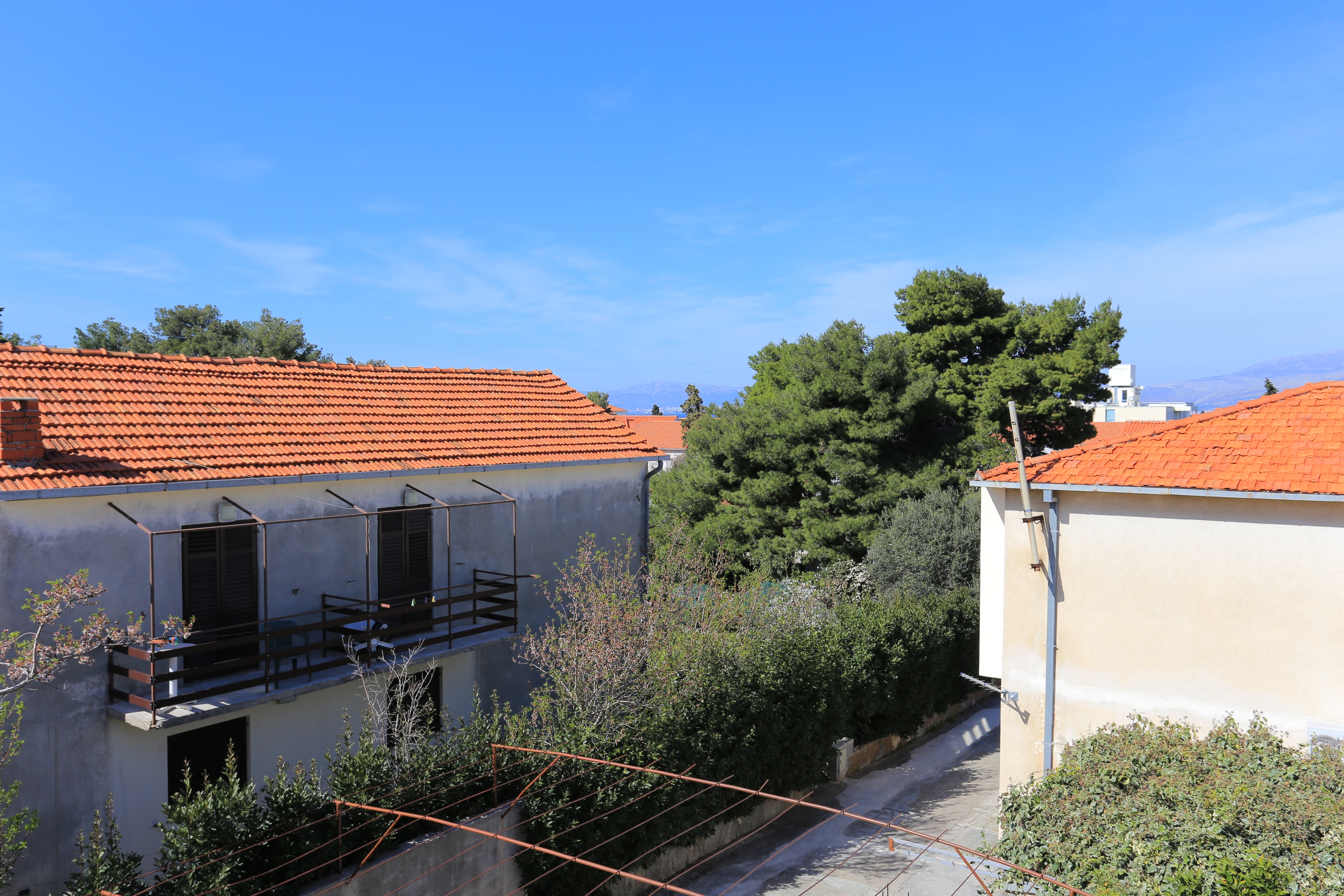 Two bedroom apartment with balcony and sea view Supetar, Brač  A-c