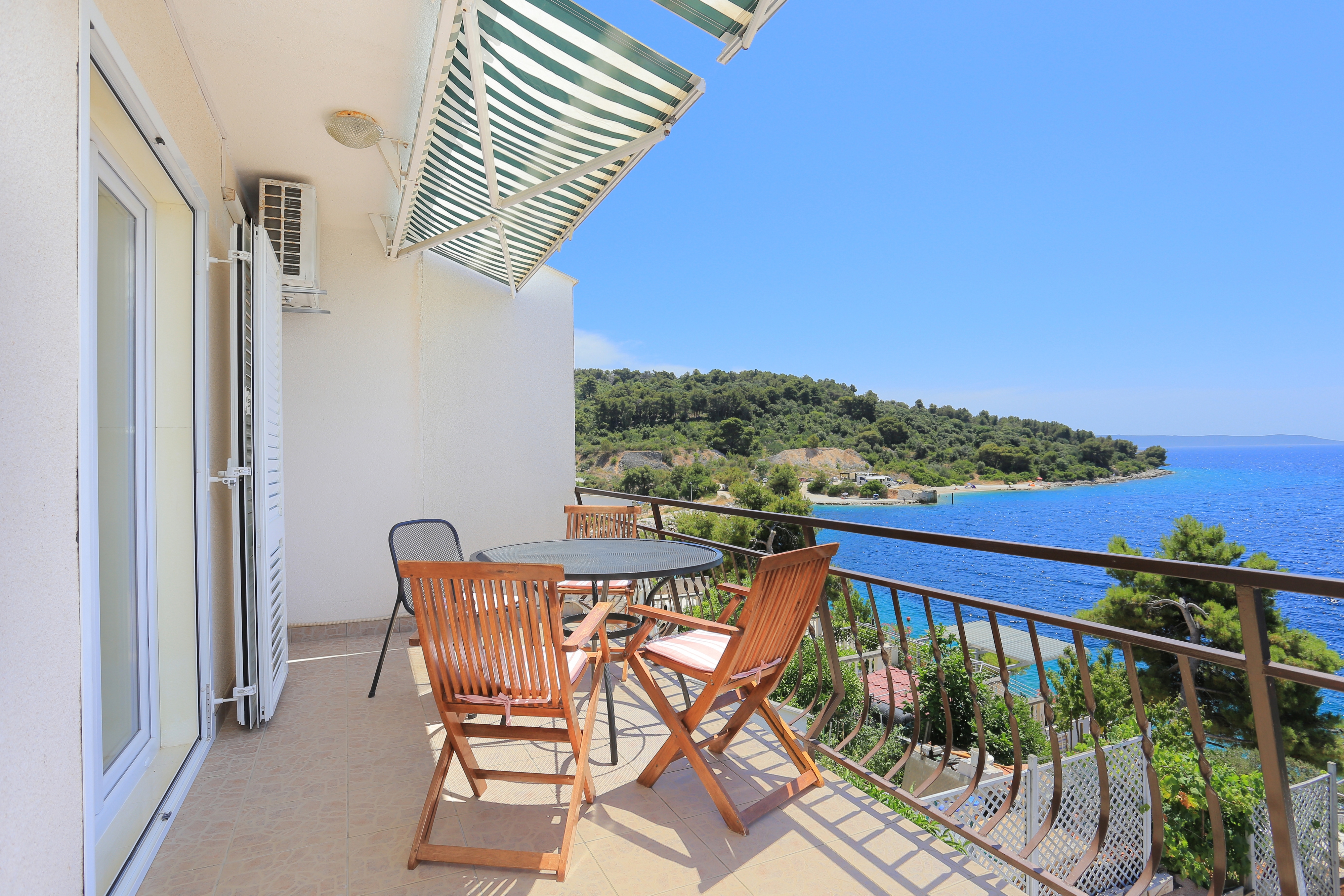 Two bedroom apartment near beach Okrug Donji, Čiovo (A-16657-a)