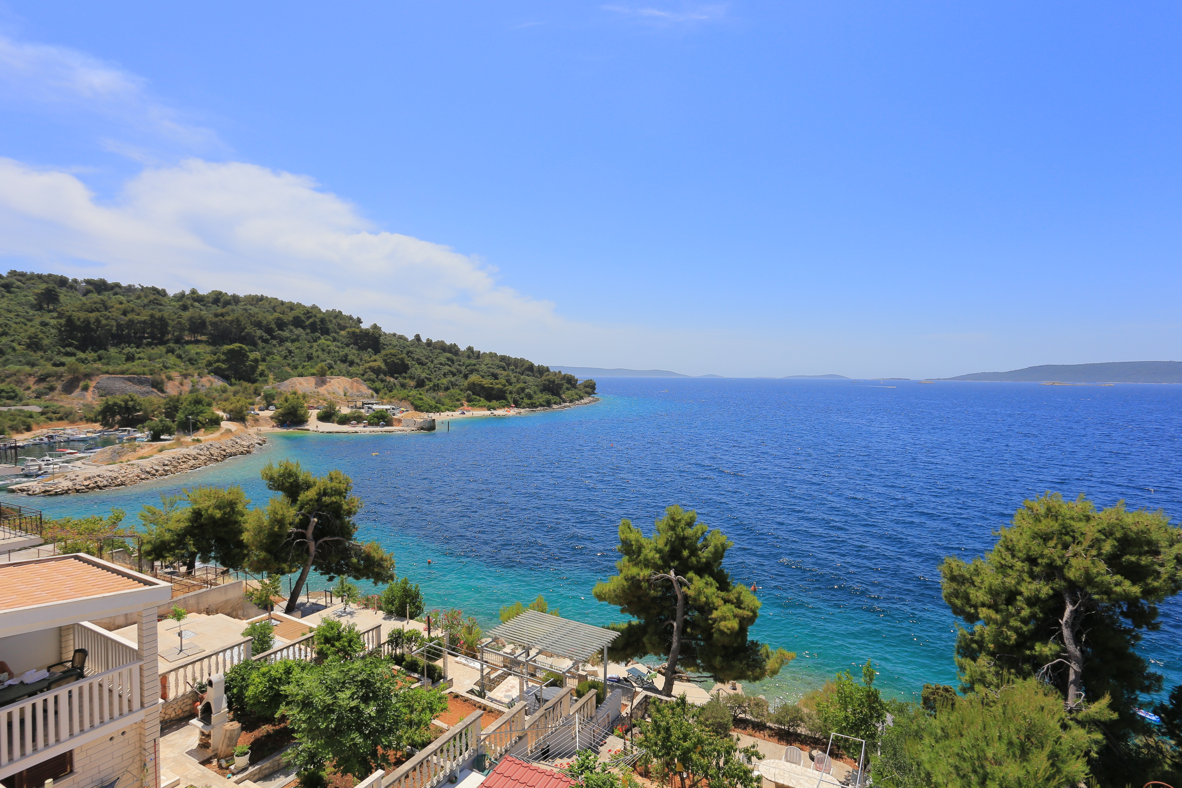 Three bedroom apartment near beach Okrug Donji, Čiovo  A-b