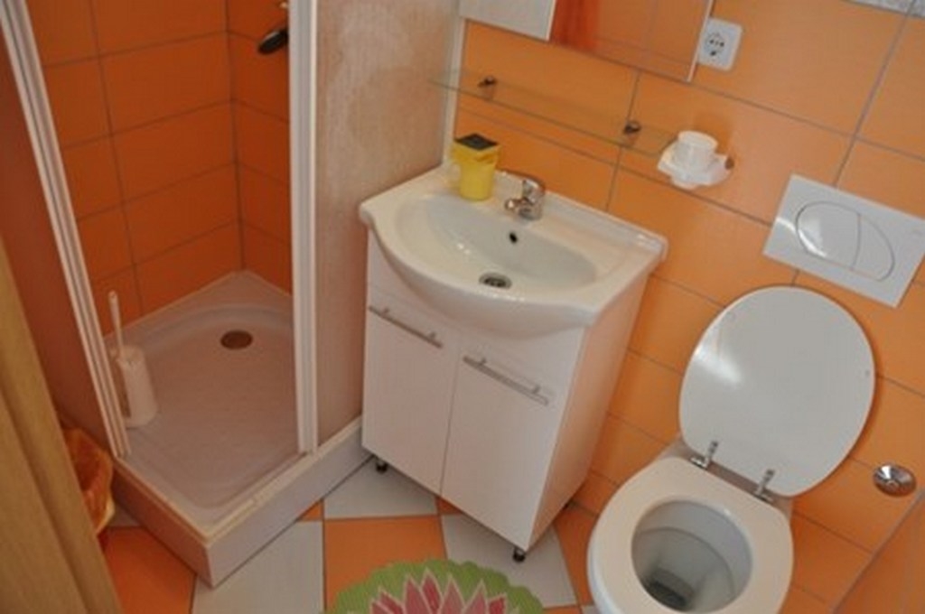 Top Rab Lopar Top Rab Lopar