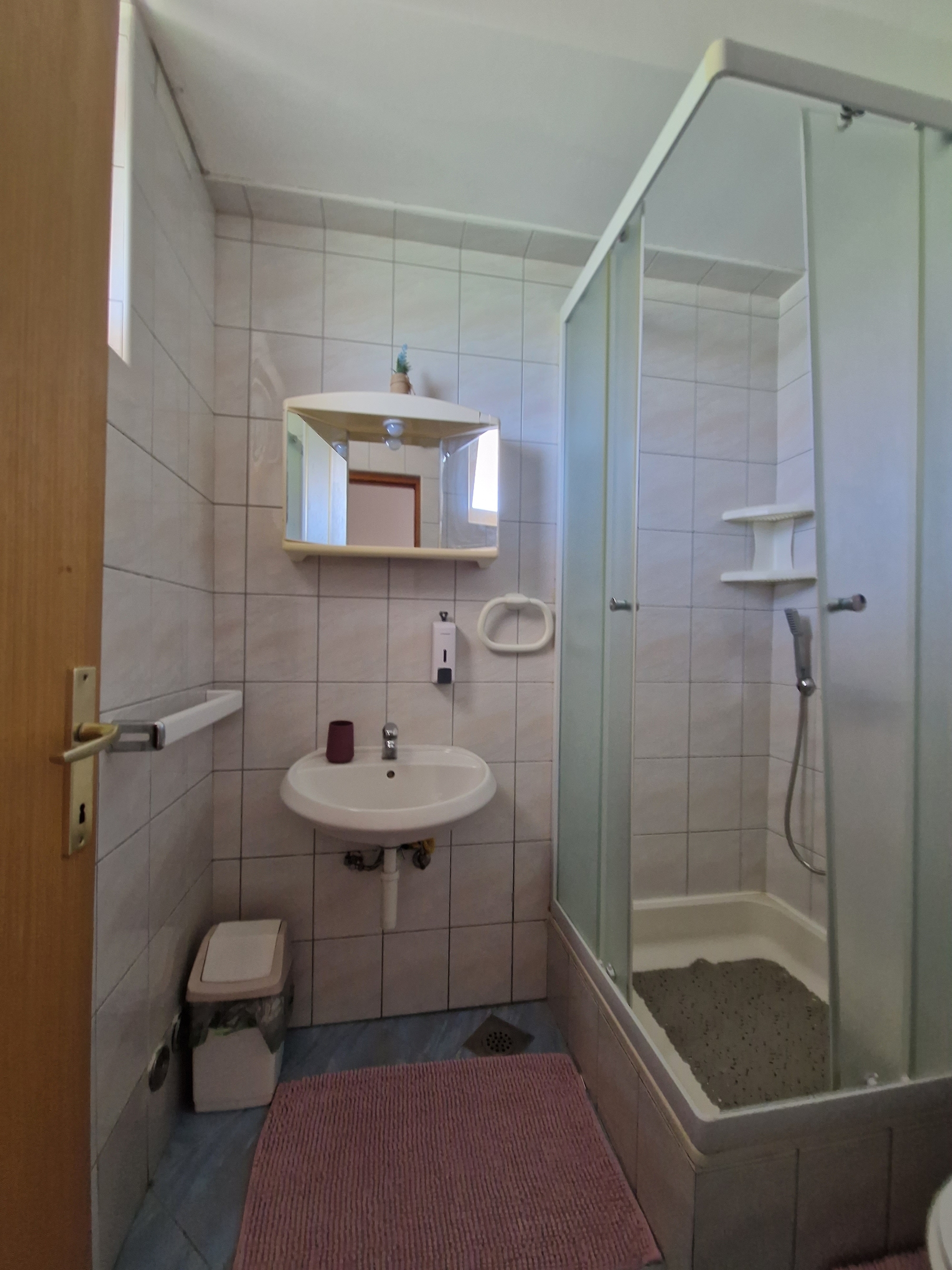 Top Rab Lopar Top Rab Lopar