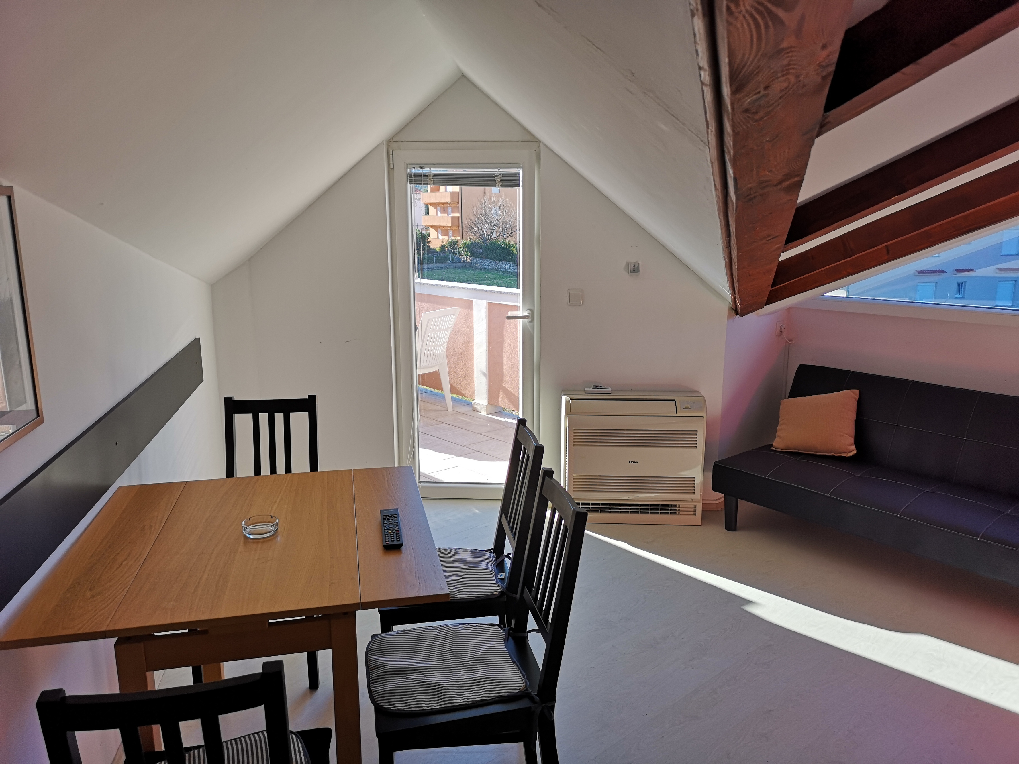 Two bedroom apartment with balcony Lopar (Rab) (A-16680-e) Two bedroom apartment with balcony Lopar (Rab) (A-16680-e)