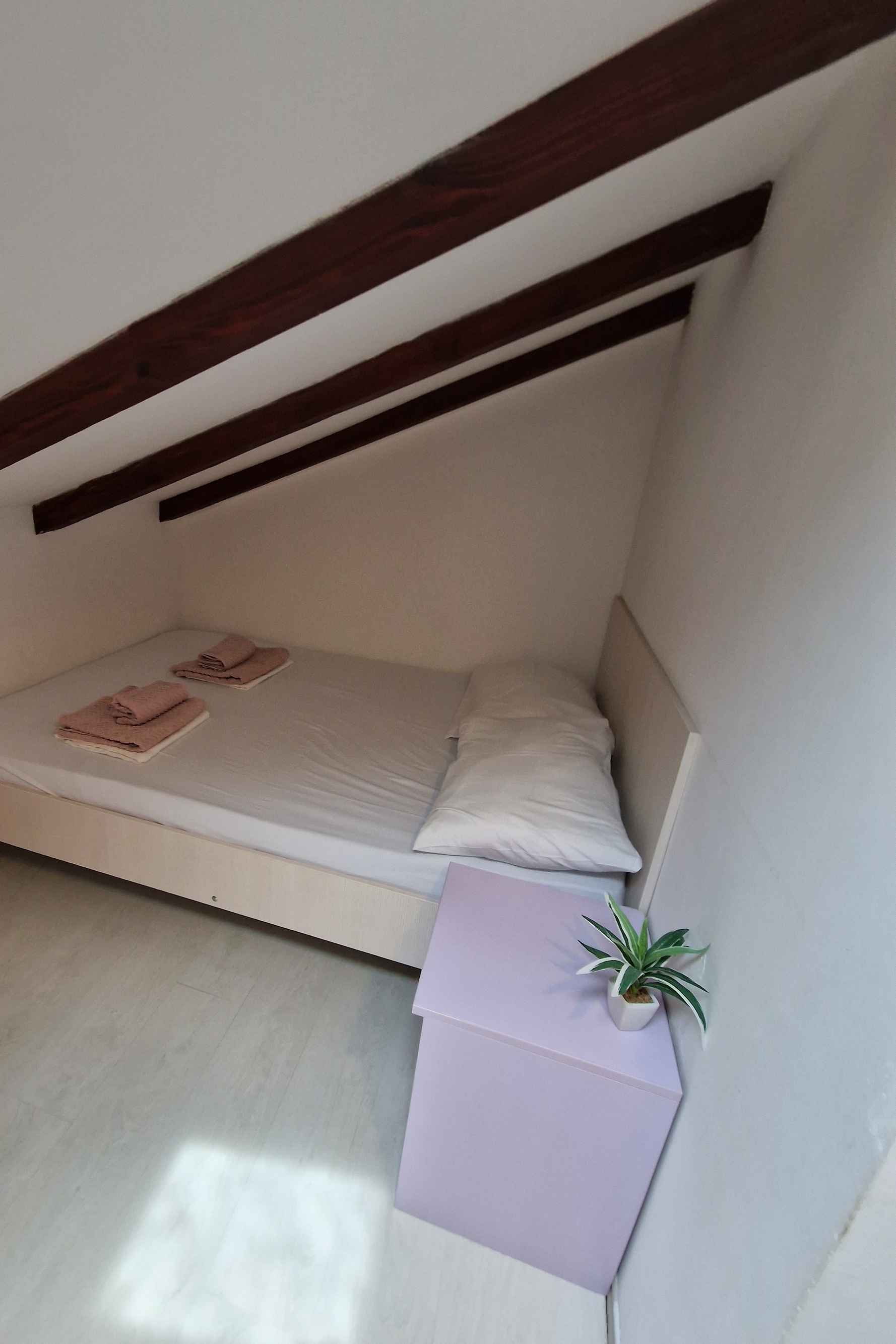 Top Rab Lopar Top Rab Lopar