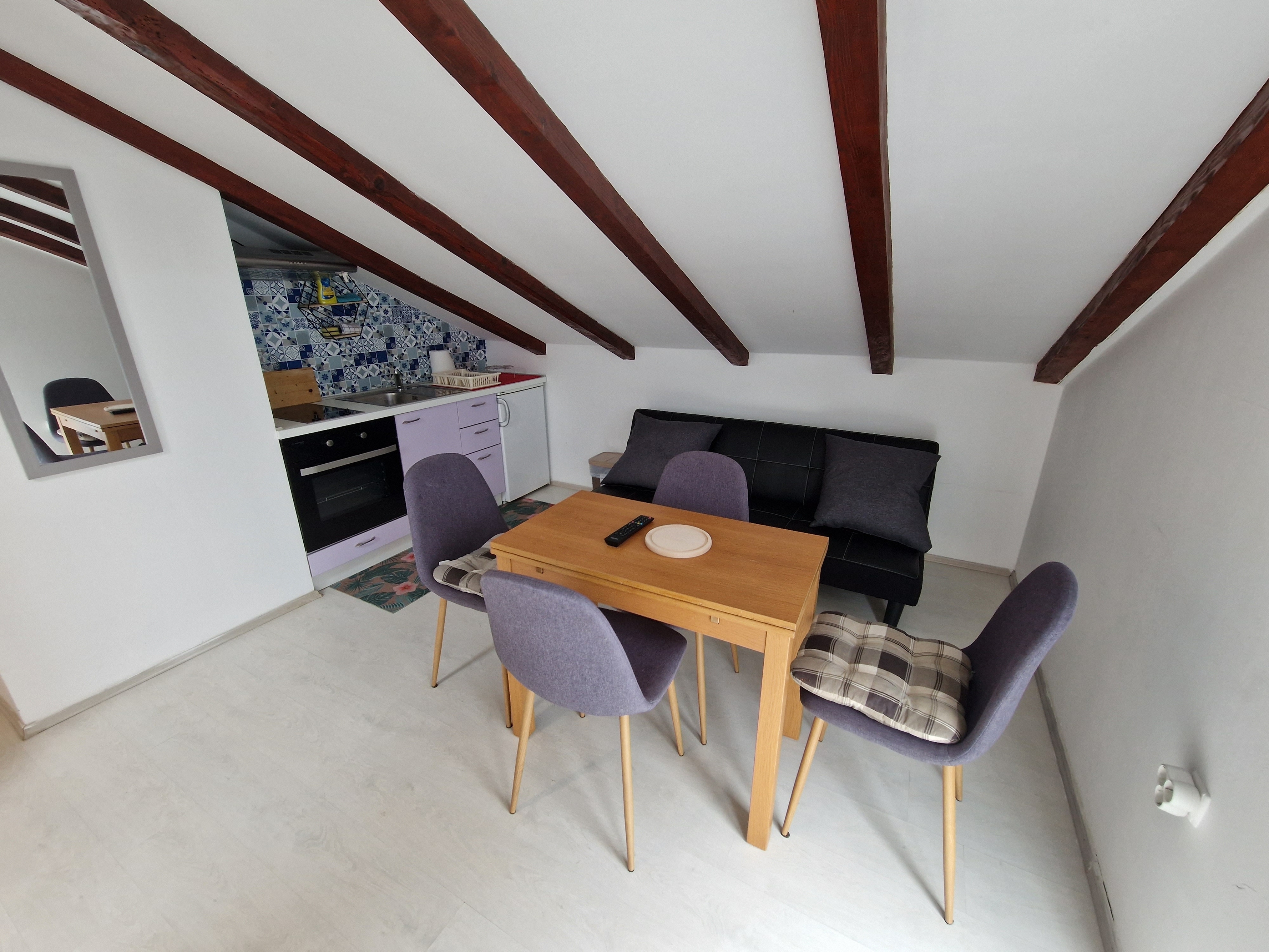 One bedroom apartment with balcony Lopar, Rab (A-16680-f) One bedroom apartment with balcony Lopar, Rab (A-16680-f)