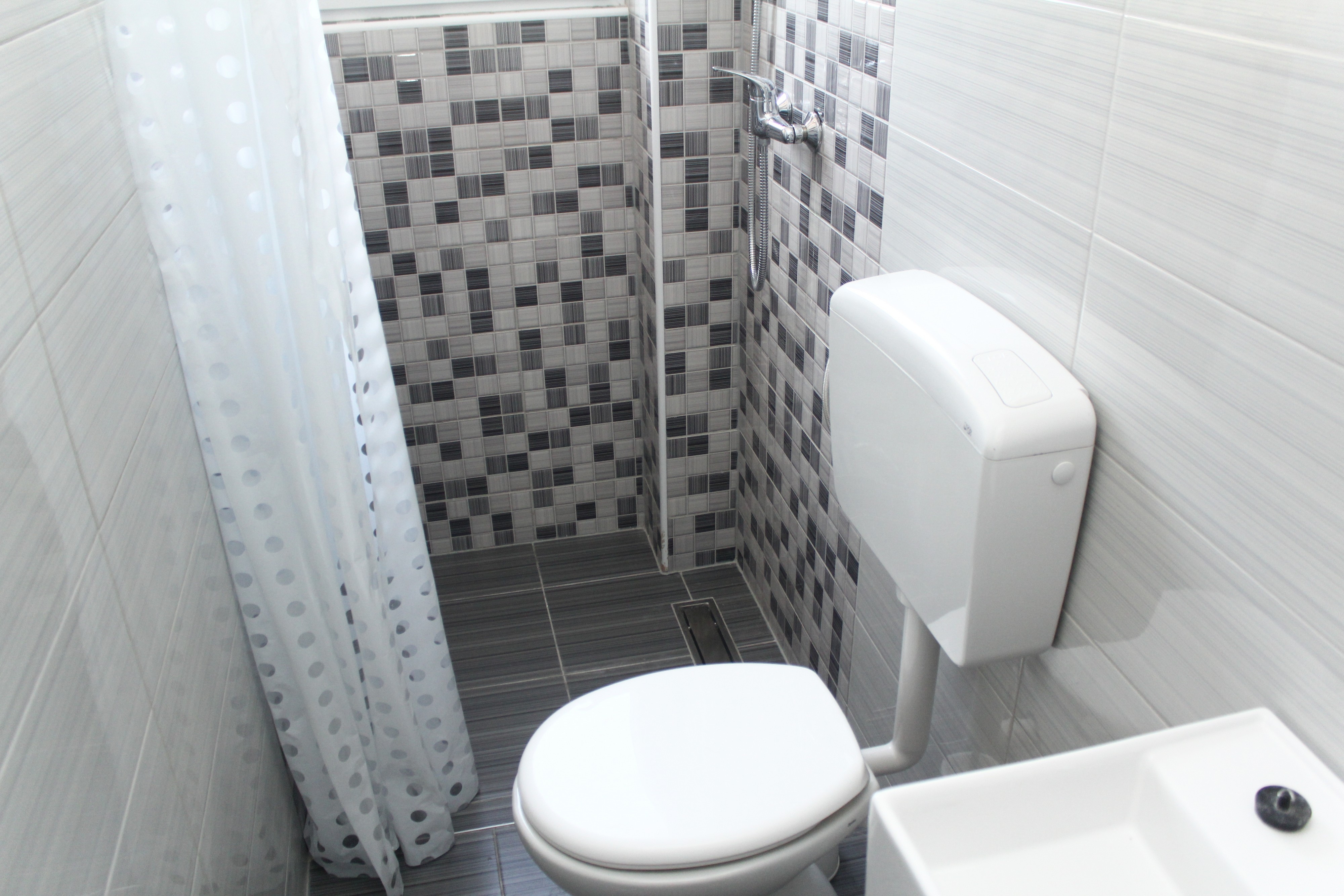 Three bedroom apartment with terrace Sveti Filip i Jakov, Biograd  A-a