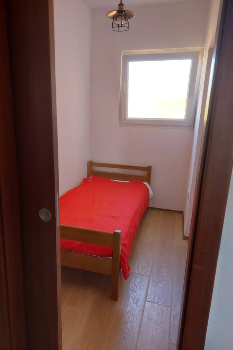 Three bedroom apartment with terrace Sveti Filip i Jakov, Biograd  A-a