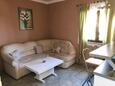 Barbat, Living room in the apartment, air condition available, (pet friendly) and WiFi.