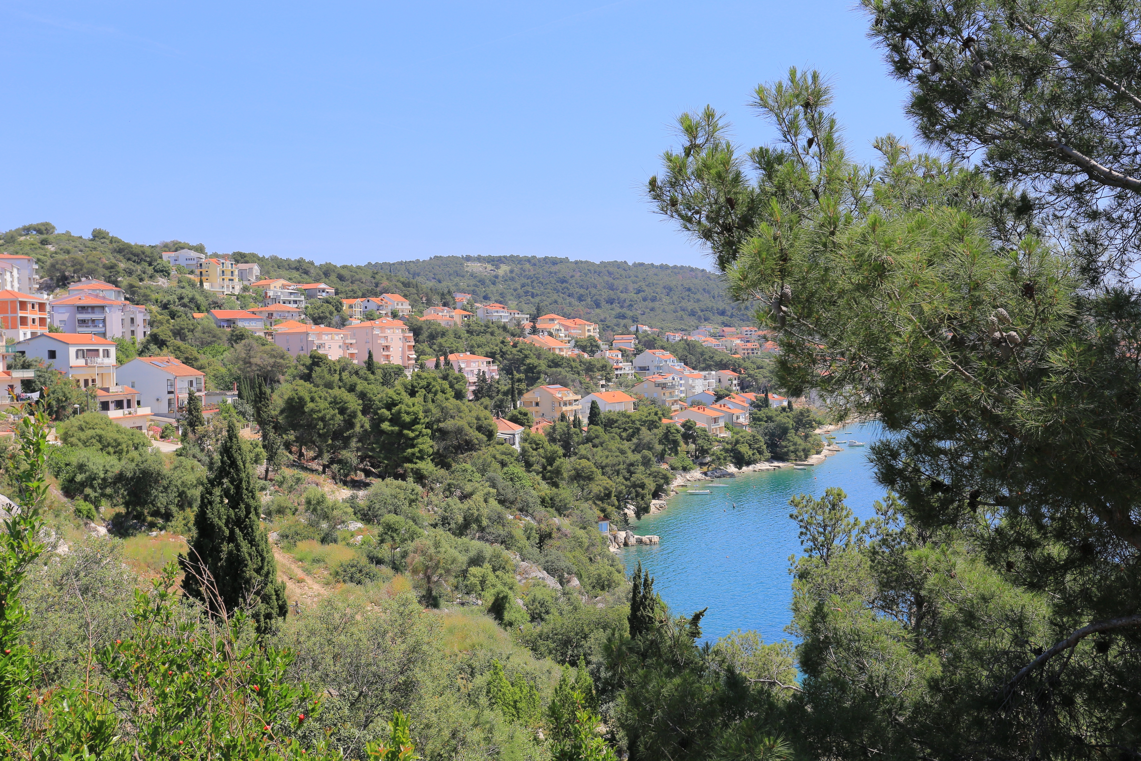 One bedroom apartment with balcony and sea view Trogir  A-a