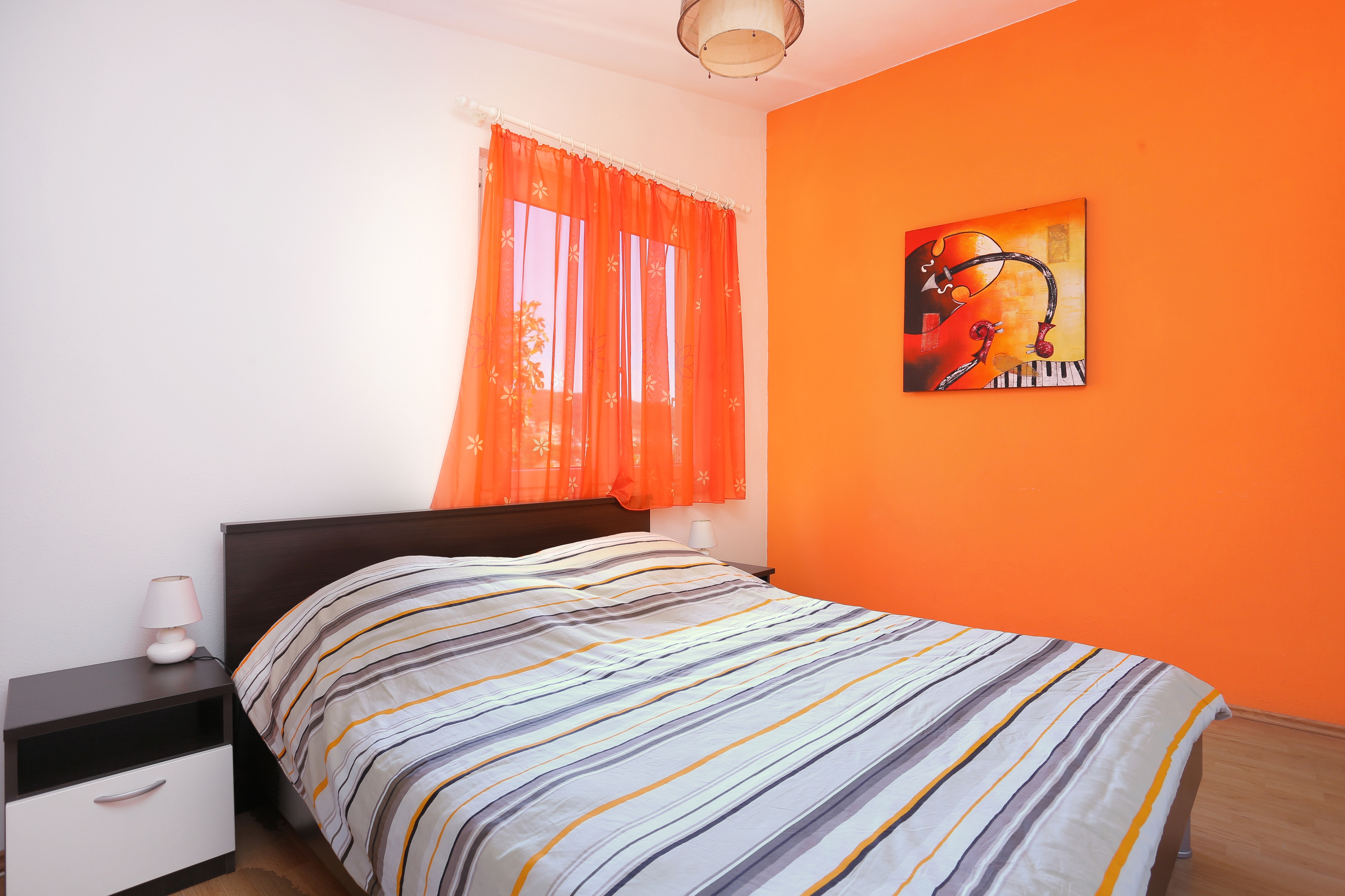 One bedroom apartment with balcony and sea view Trogir  A-a