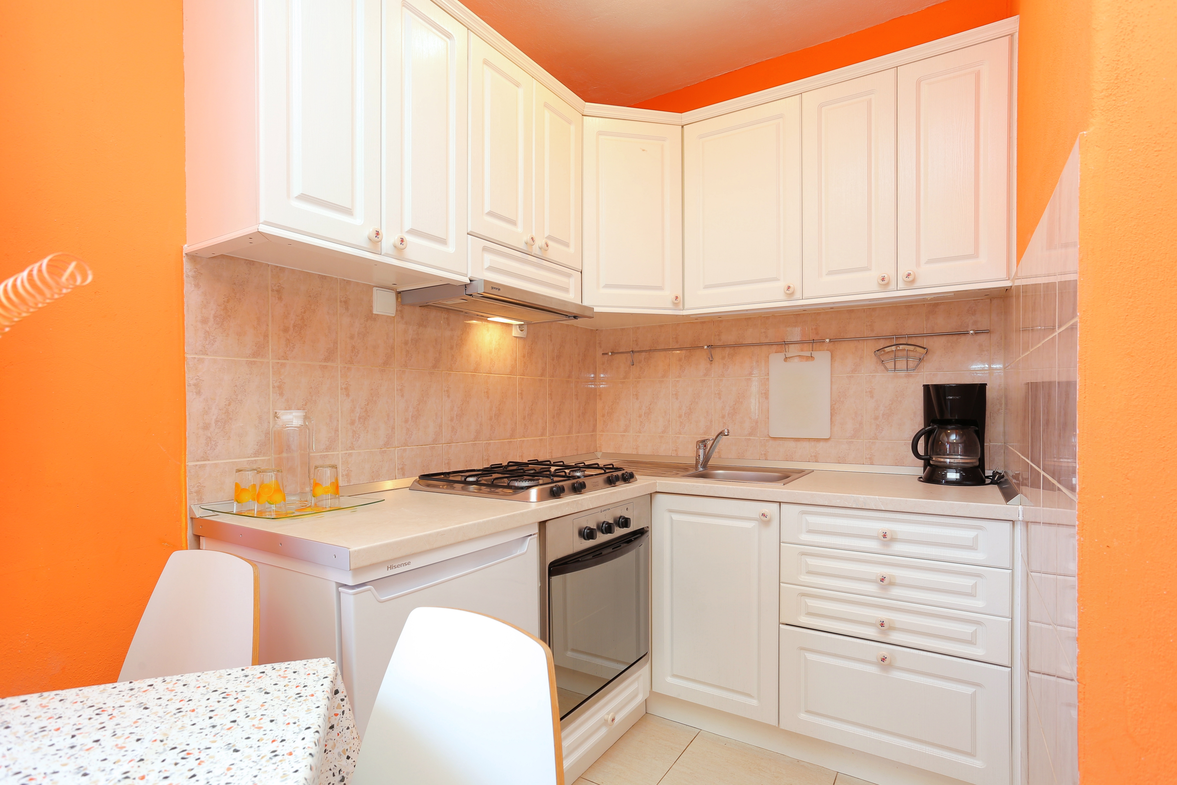 One bedroom apartment with balcony and sea view Trogir  A-a