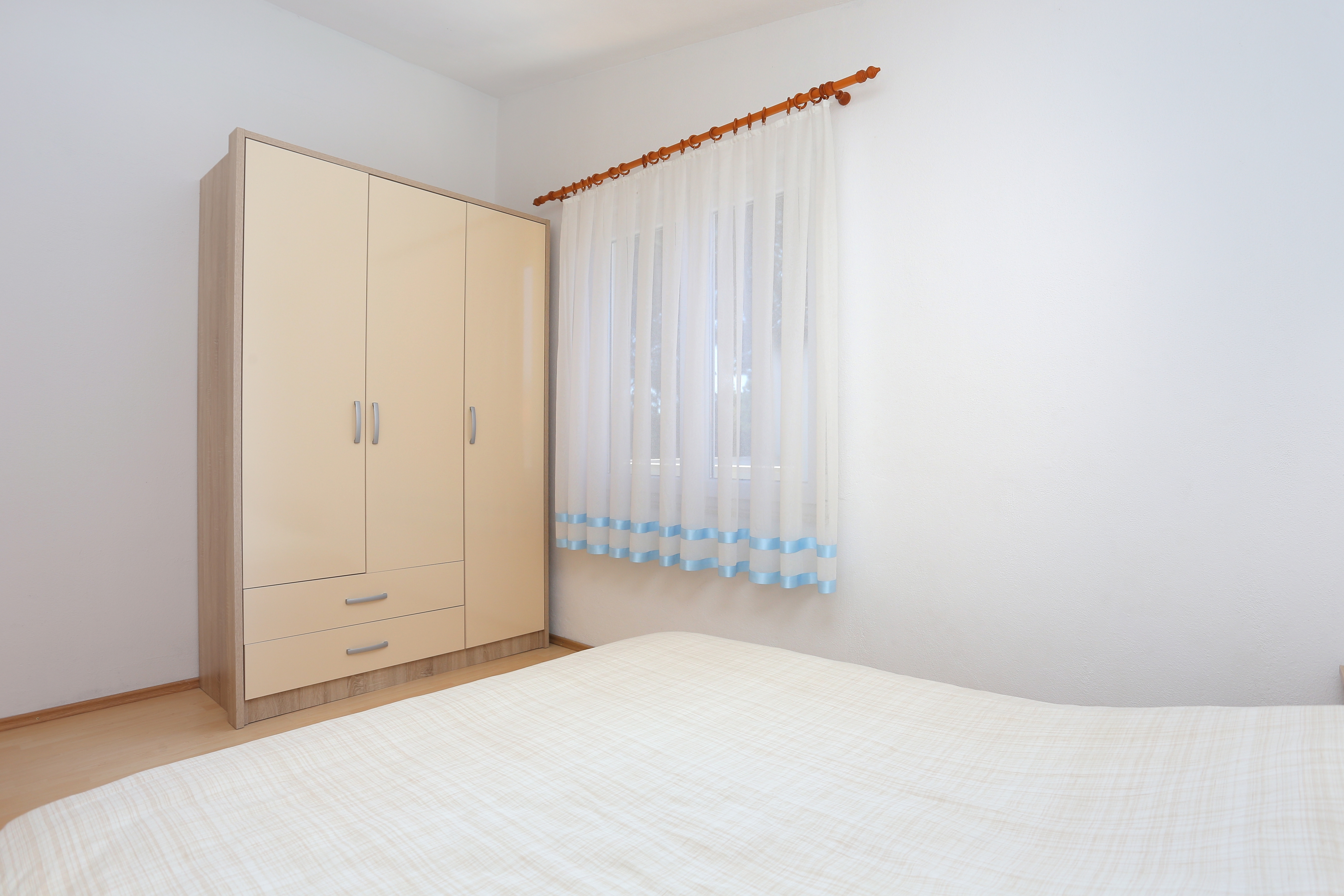 One bedroom apartment with balcony and sea view Trogir  A-b