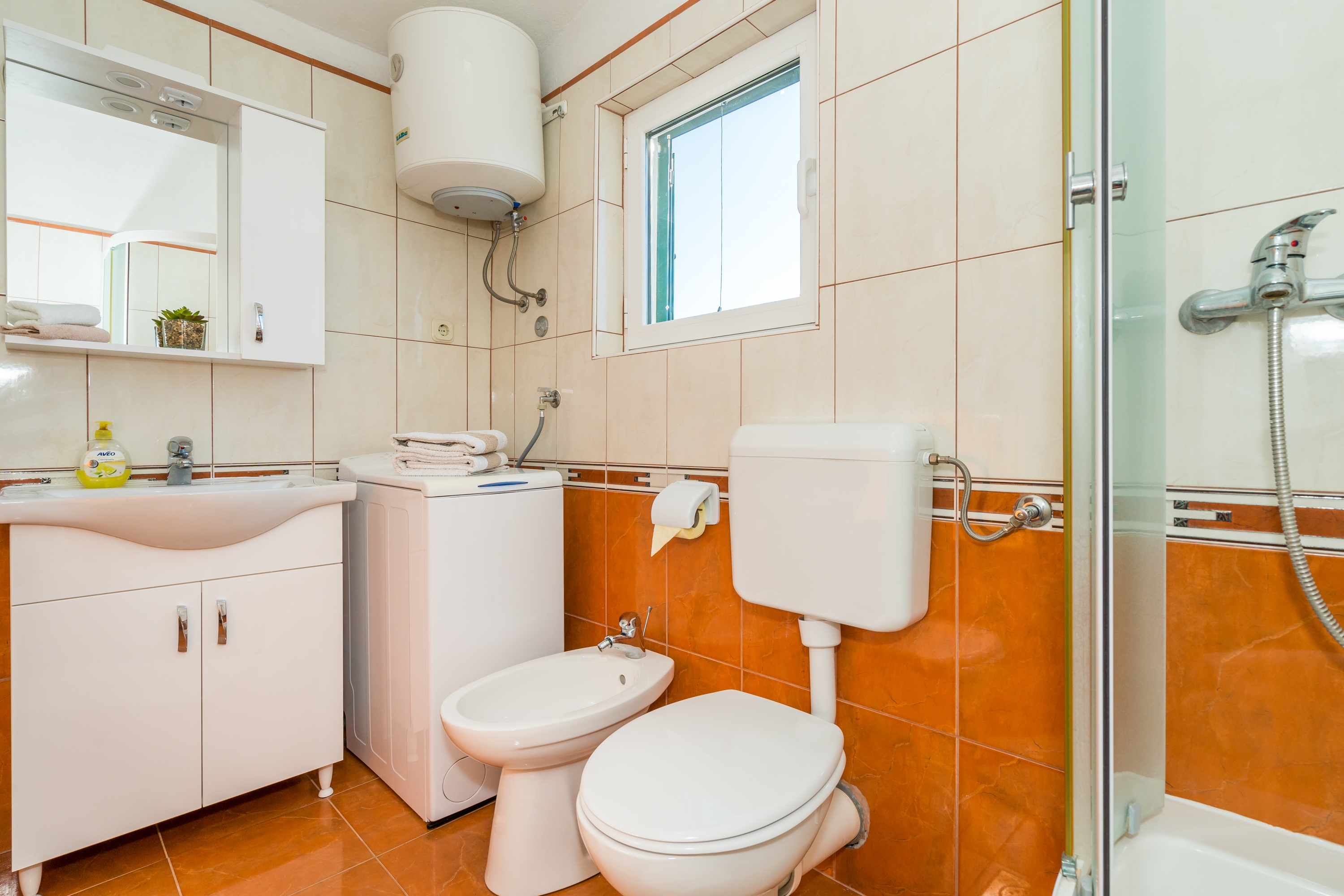 One bedroom apartment with terrace and sea view Nečujam, Šolta  A-a