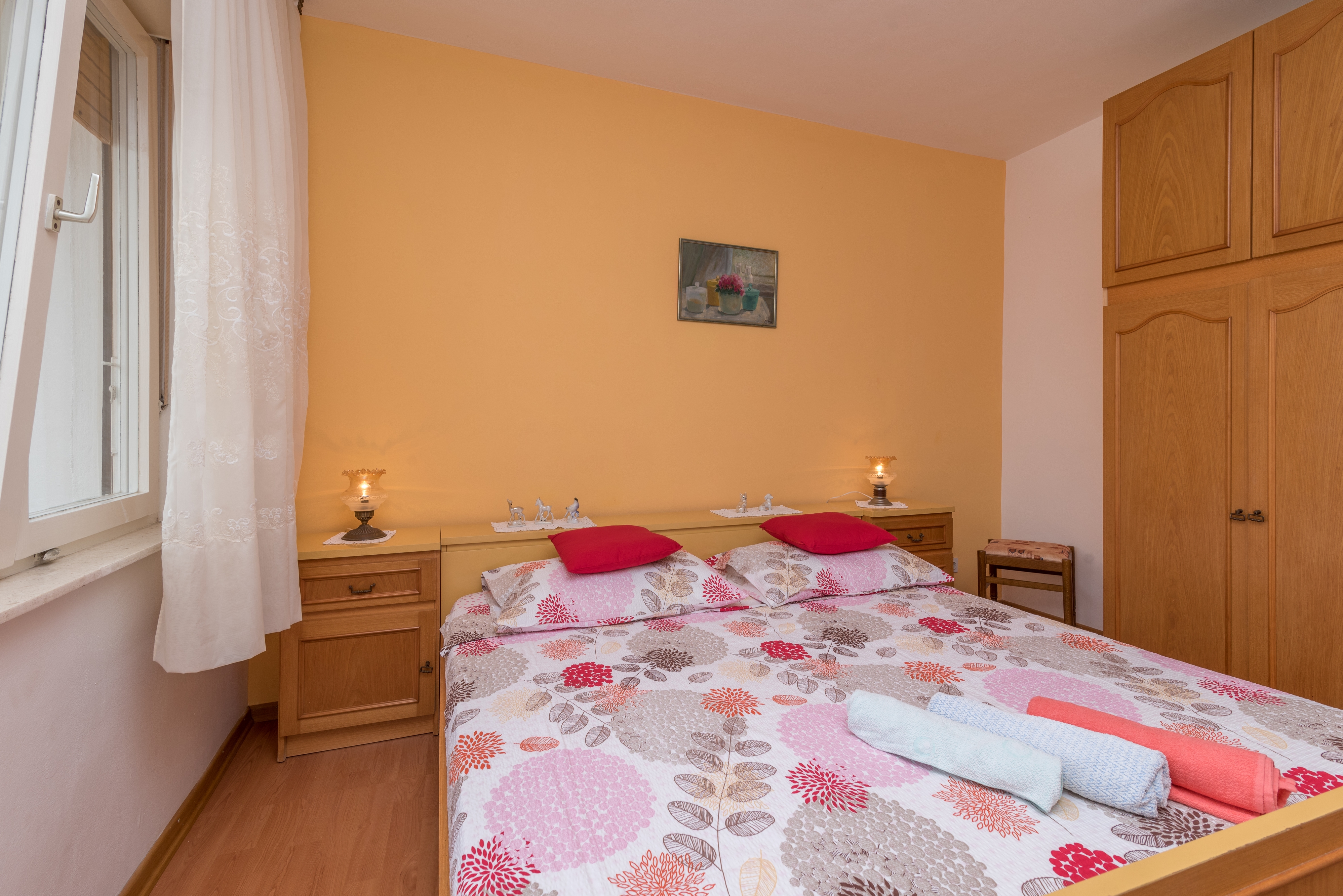 Two bedroom apartment with terrace and sea view Slatine, Čiovo  A-a