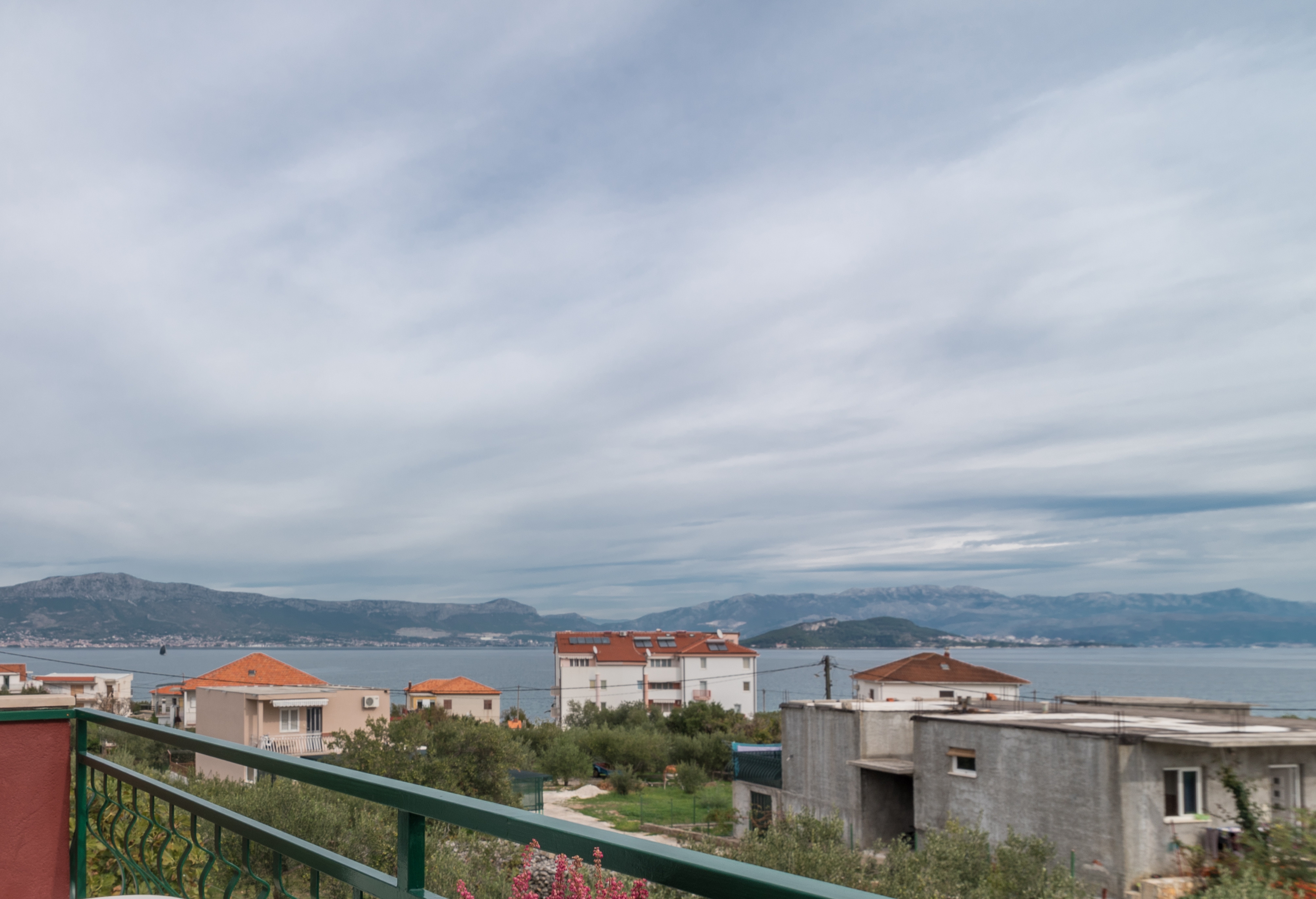 Two bedroom apartment with terrace and sea view Slatine, Čiovo  A-a