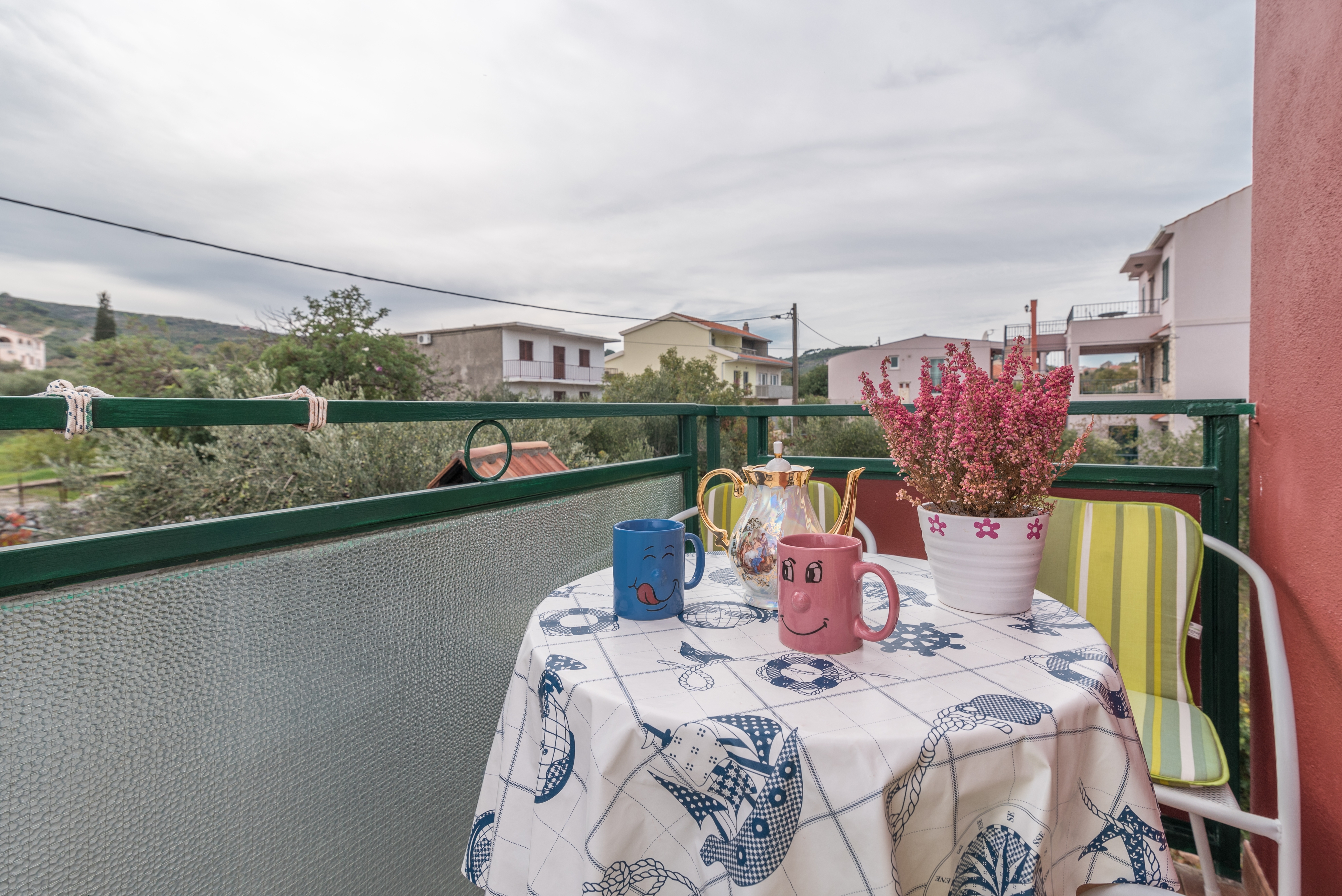 Two bedroom apartment with terrace and sea view Slatine, Čiovo  A-b