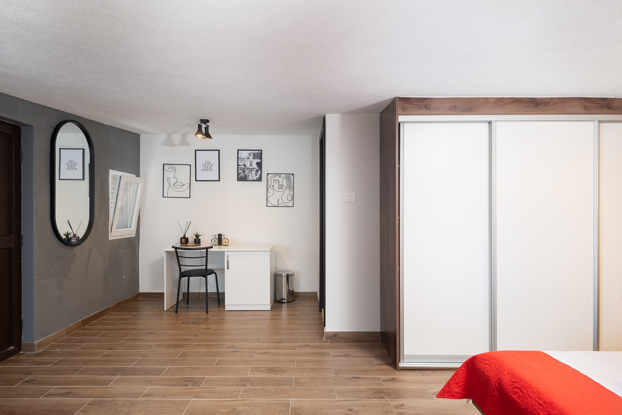Comfortable and spacious house with terrace and sea view Milna, Brač  K